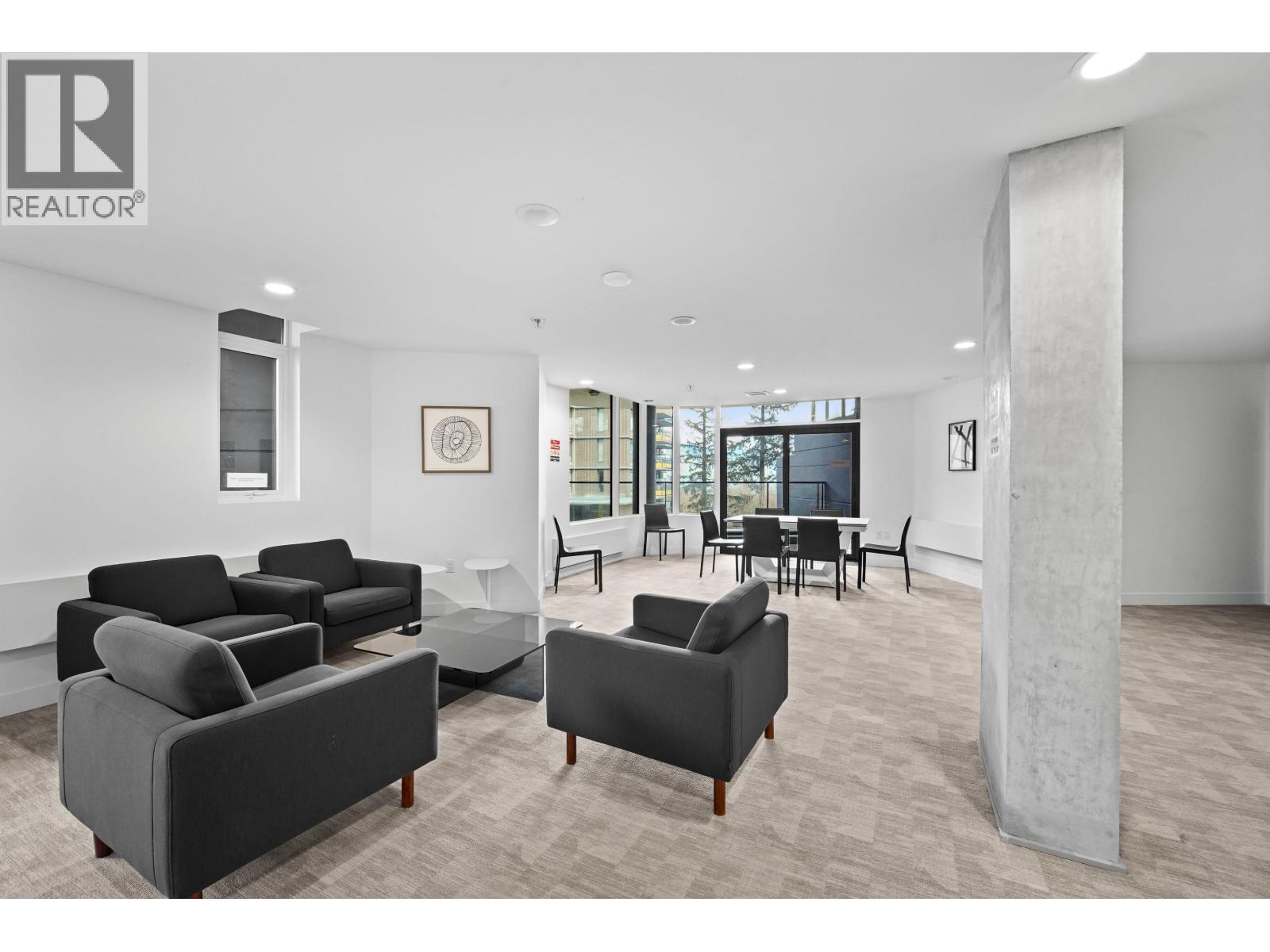 604 8761 University Crescent Property Photo 18