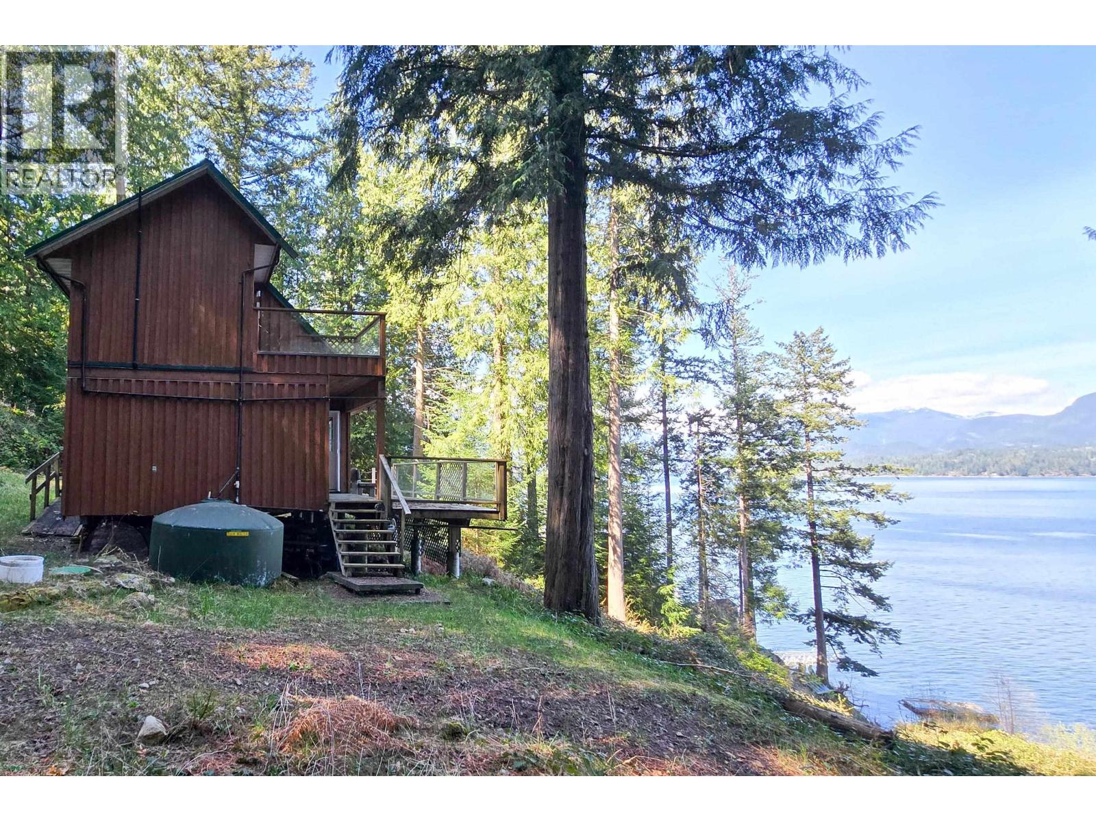 Lot 18 Cotton Point Property Photo 5