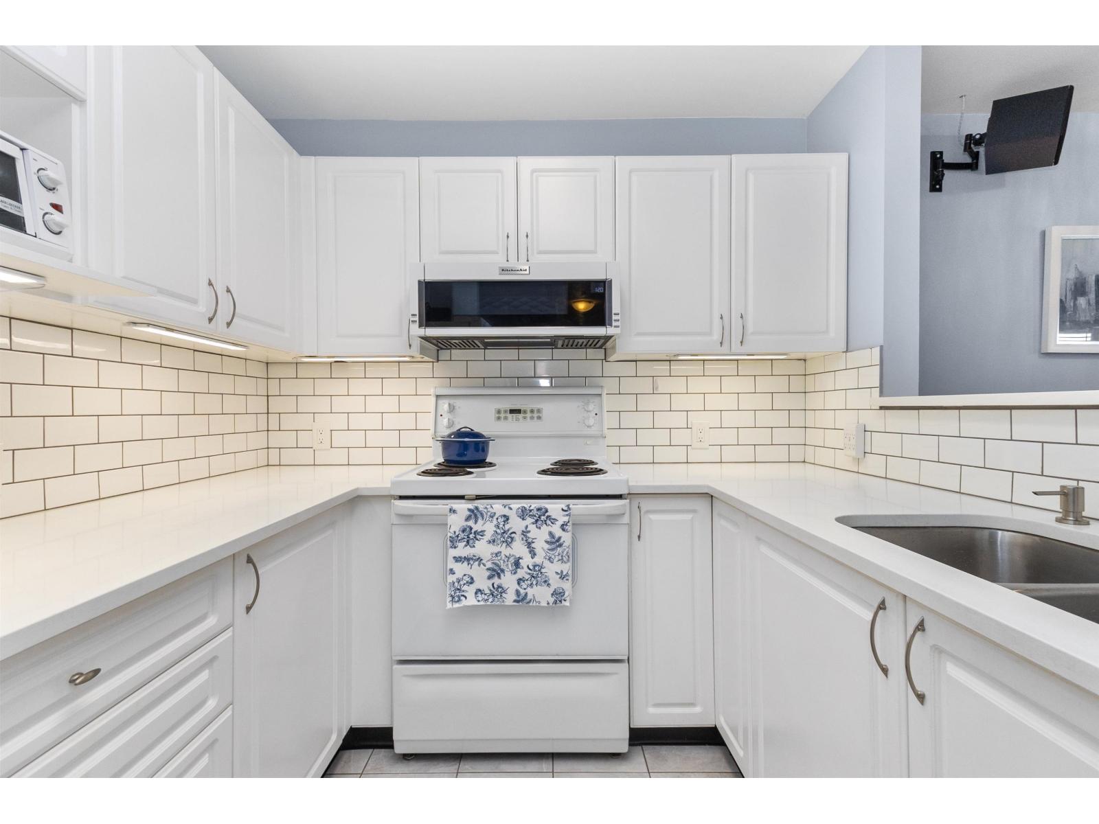 405 13680 84 Avenue Property Photo 5