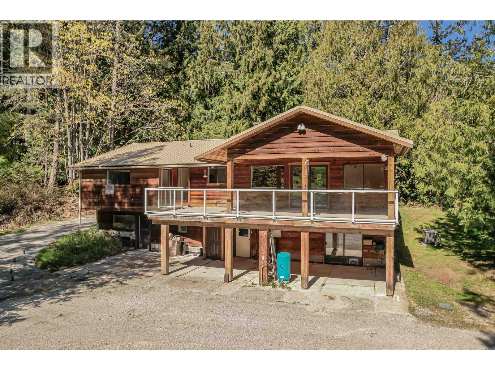 1671 Fulford-ganges Road Property Photo 15