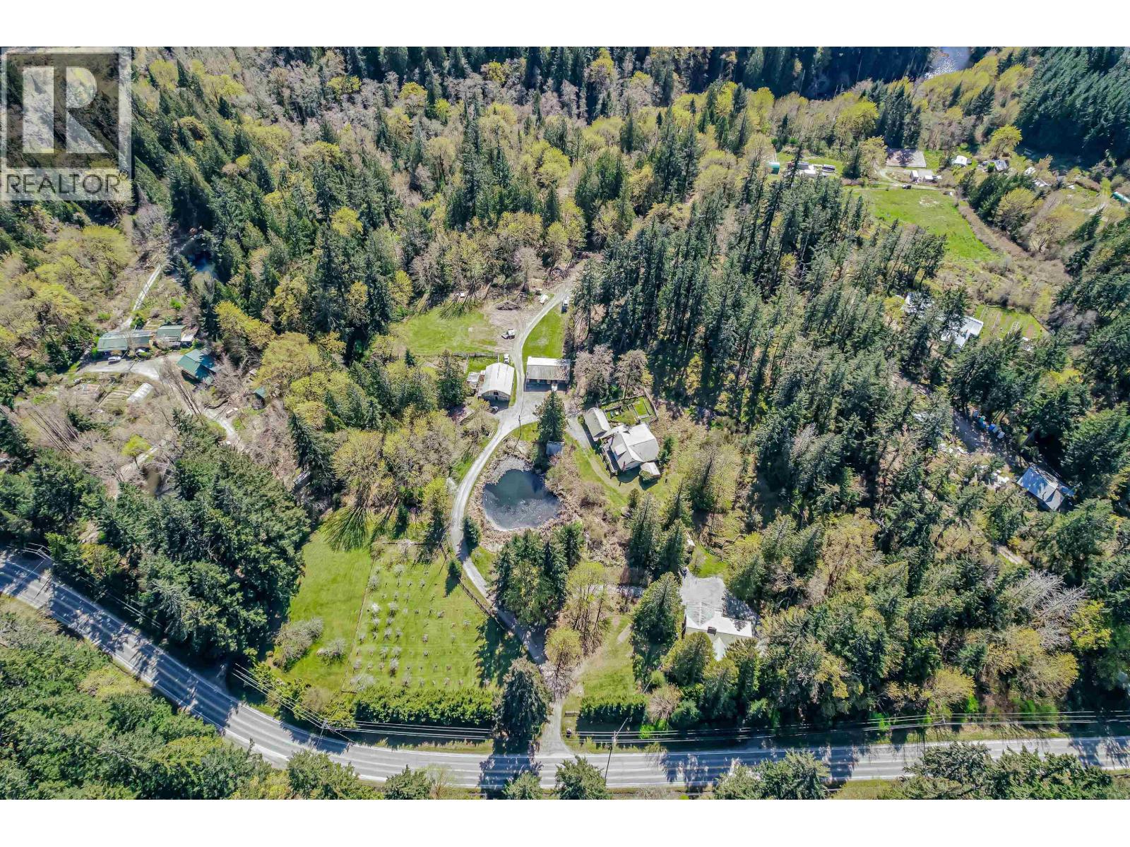 1671 Fulford-ganges Road Property Photo 21