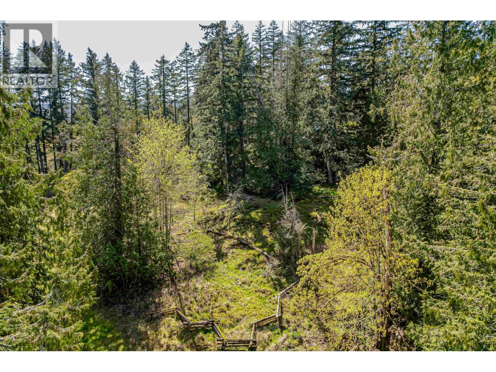 1671 Fulford-ganges Road Property Photo 27
