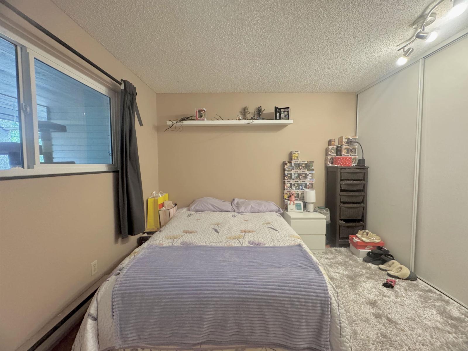 10589 Holly Park Lane Property Photo 10