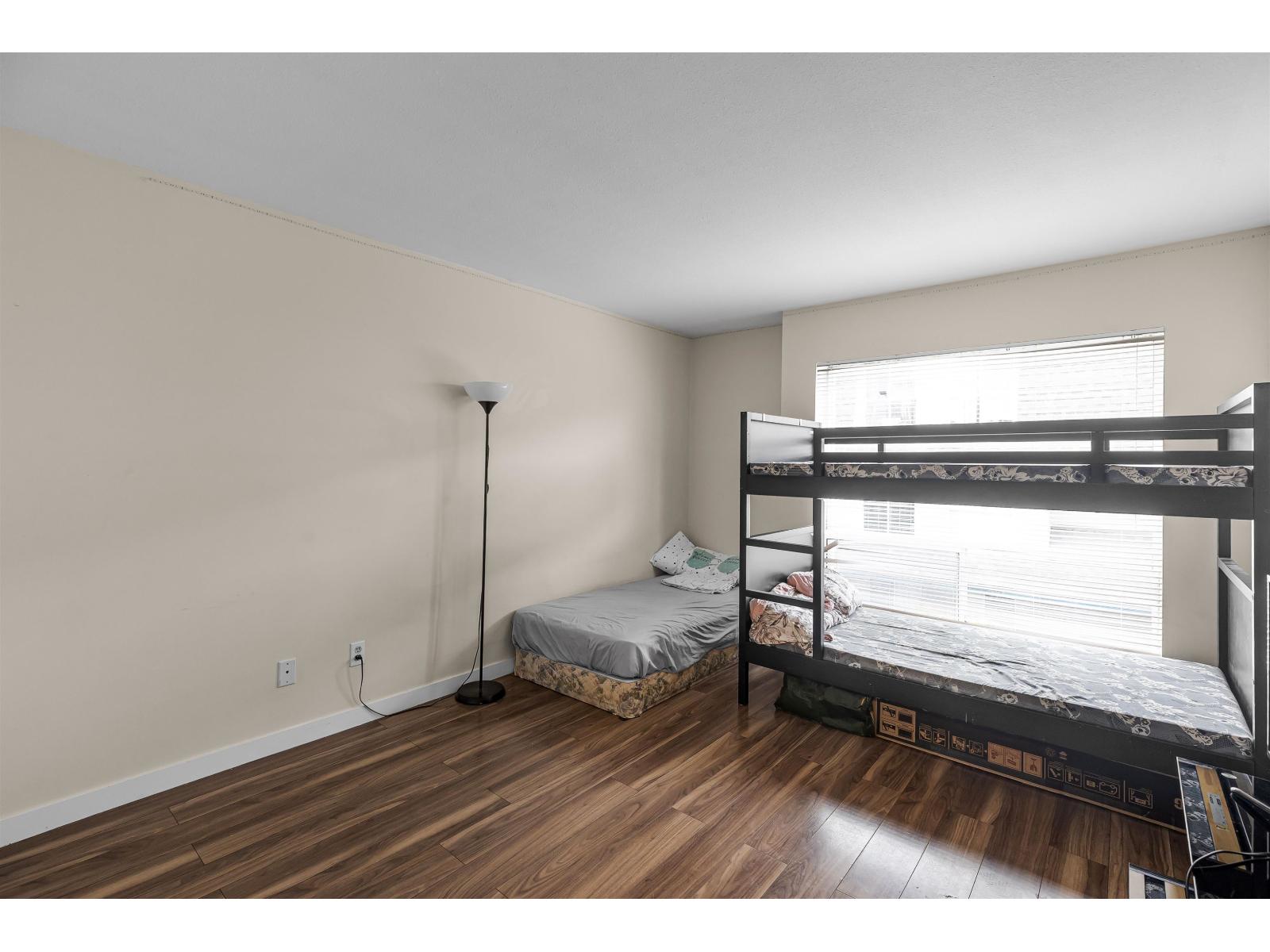 210 13771 72a Avenue Property Photo 13