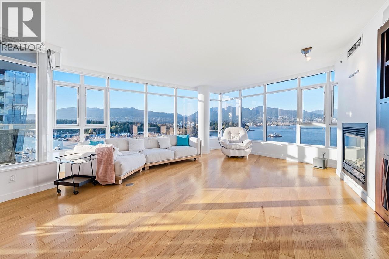 1301 1233 W Cordova Street Property Photo 1