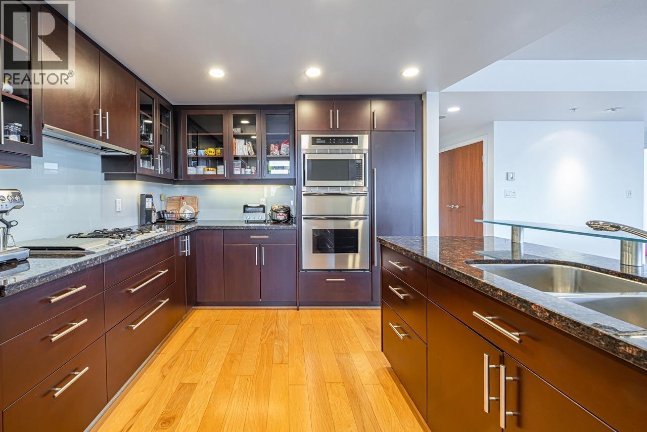 1301 1233 W Cordova Street Property Photo 6