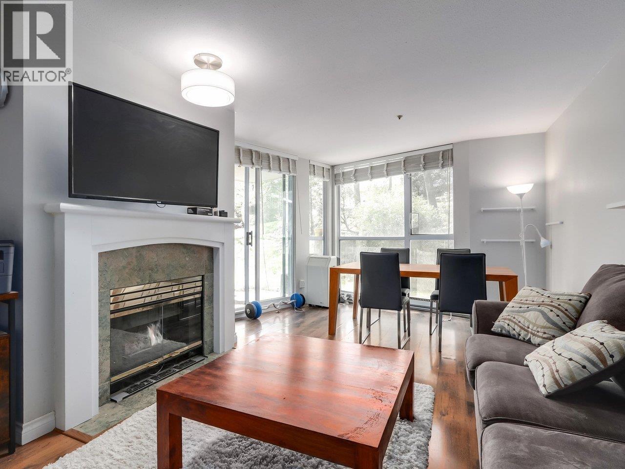 3 8420 Jellicoe Street Property Photo 2