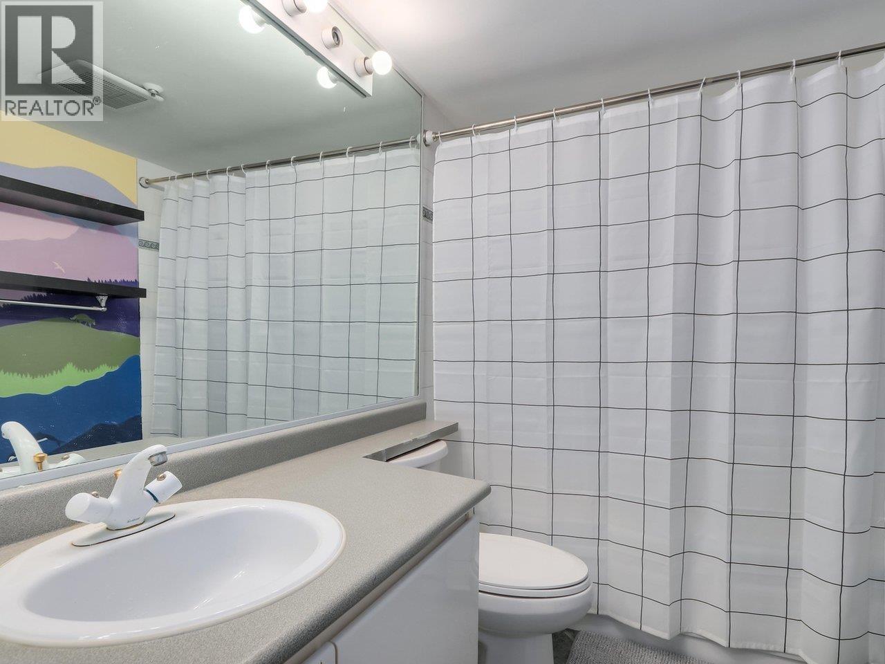3 8420 Jellicoe Street Property Photo 12