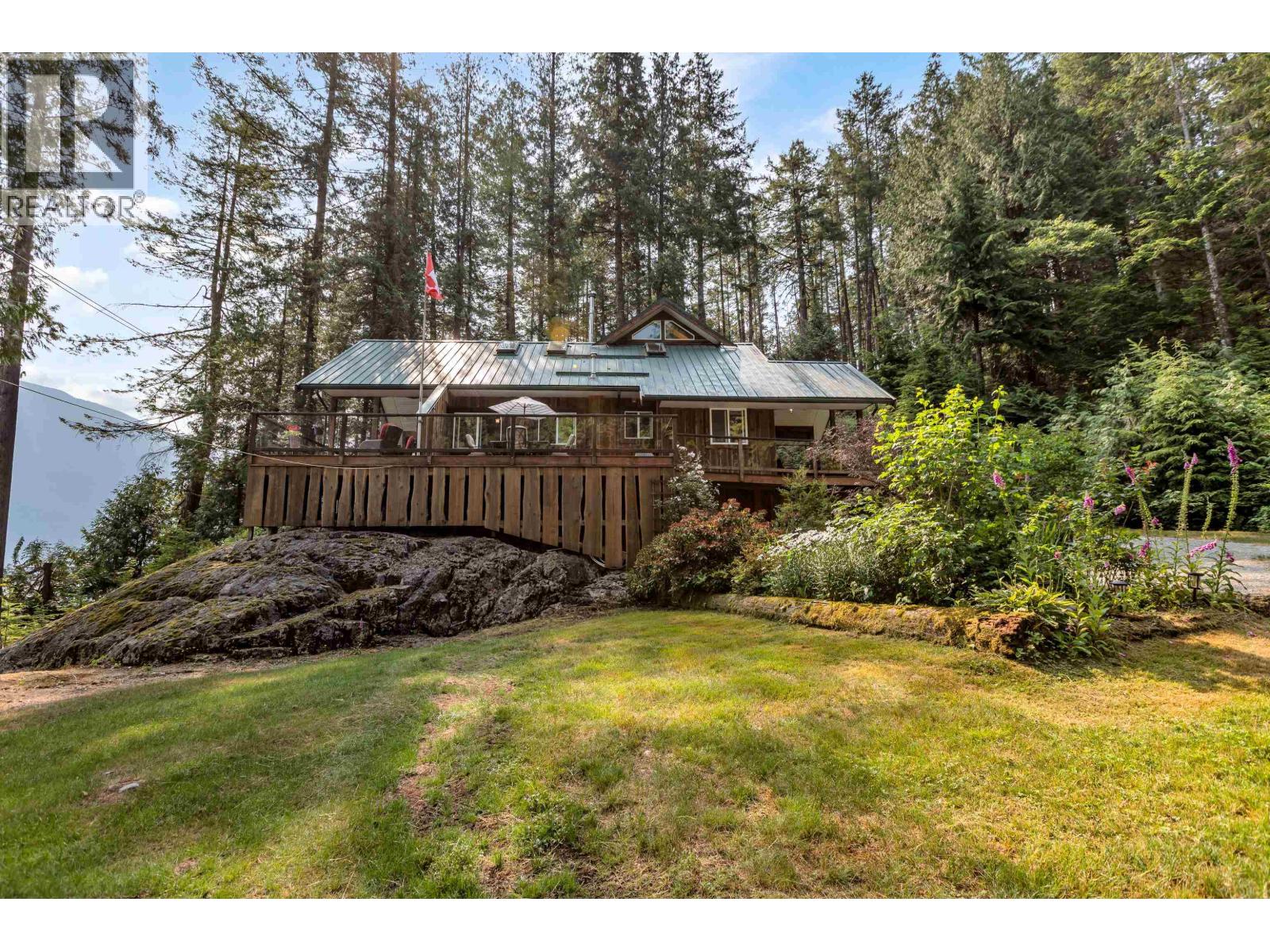 4 Christian Cove Property Photo 6