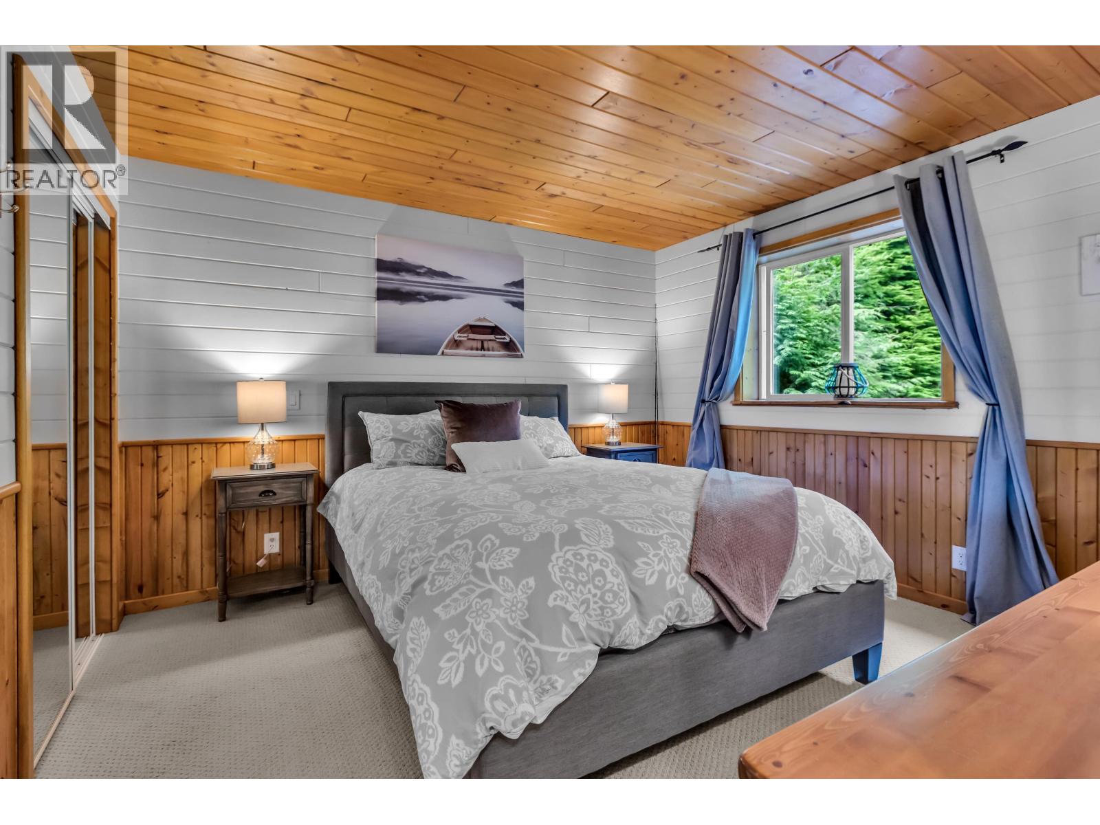 4 Christian Cove Property Photo 18