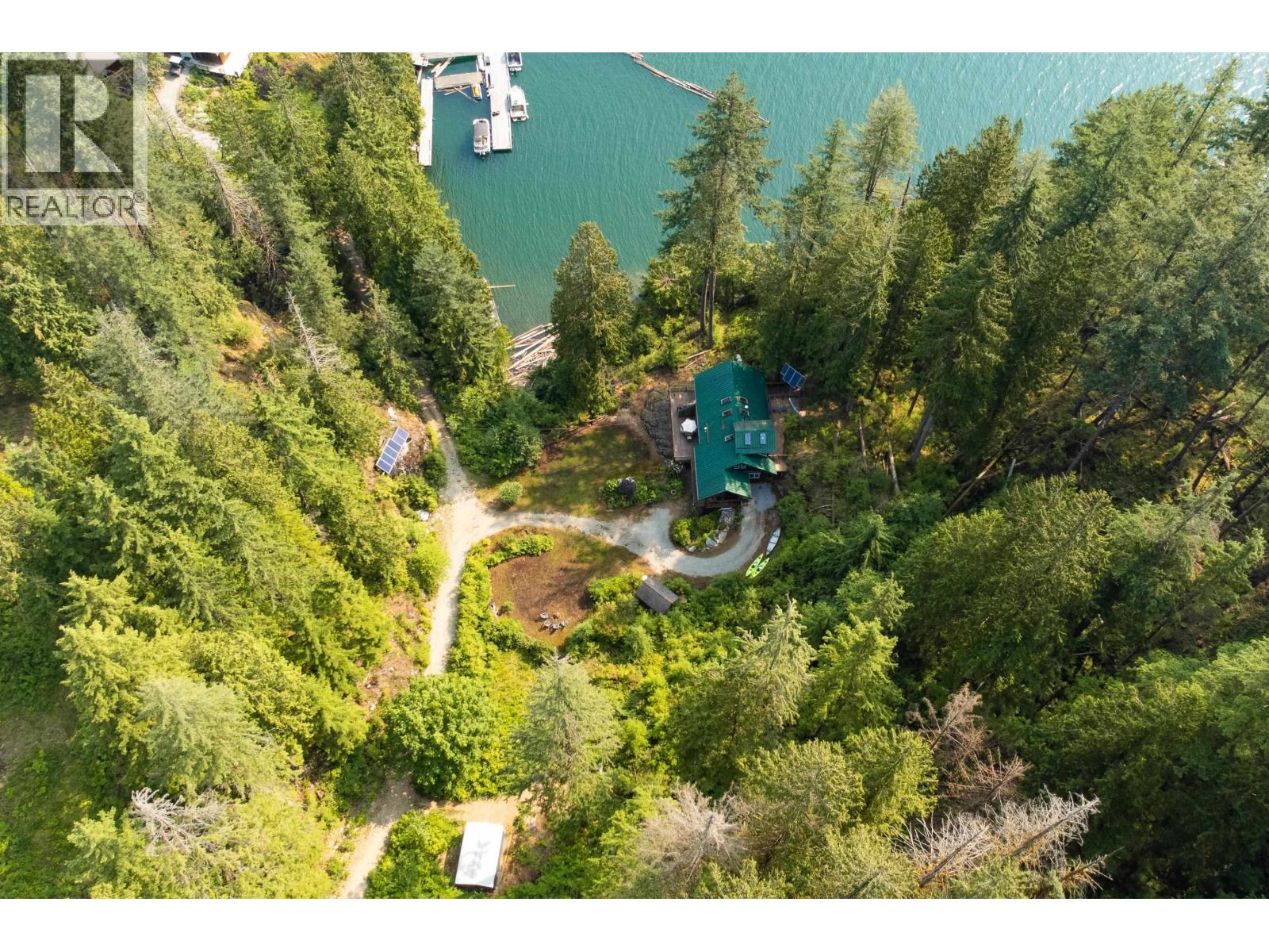 4 Christian Cove Property Photo 35