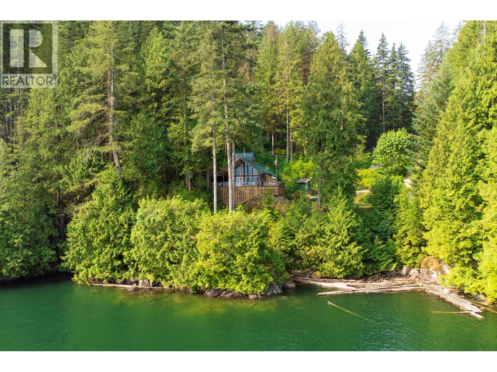 4 Christian Cove Property Photo 36