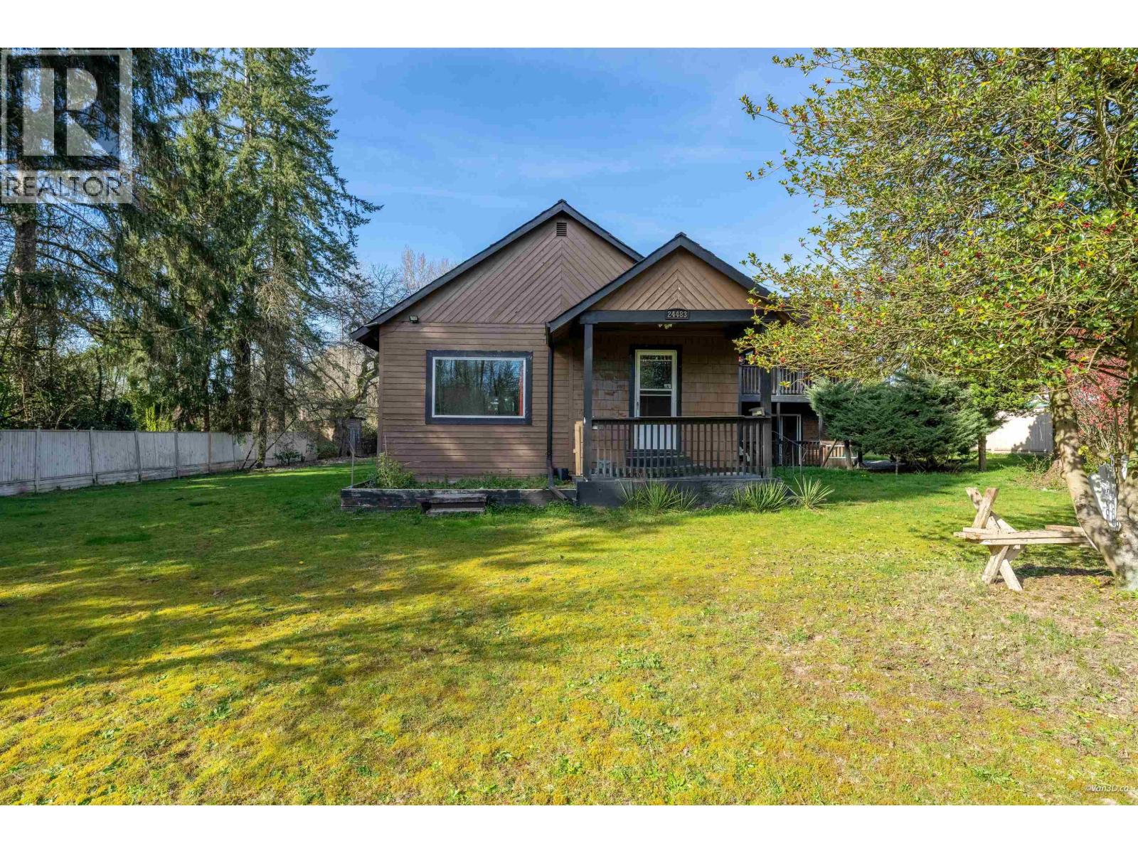 24483 Dewdney Trunk Road Property Photo 1