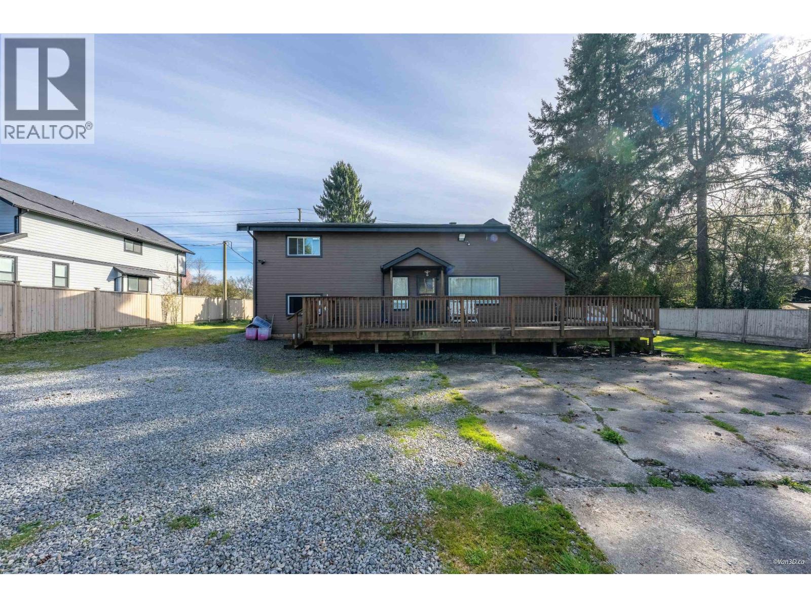 24483 Dewdney Trunk Road Property Photo 11