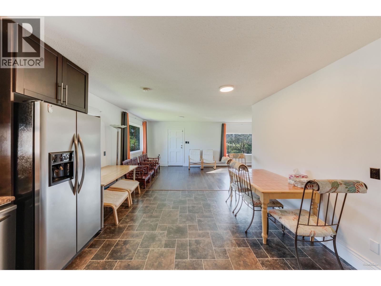 24483 Dewdney Trunk Road Property Photo 14