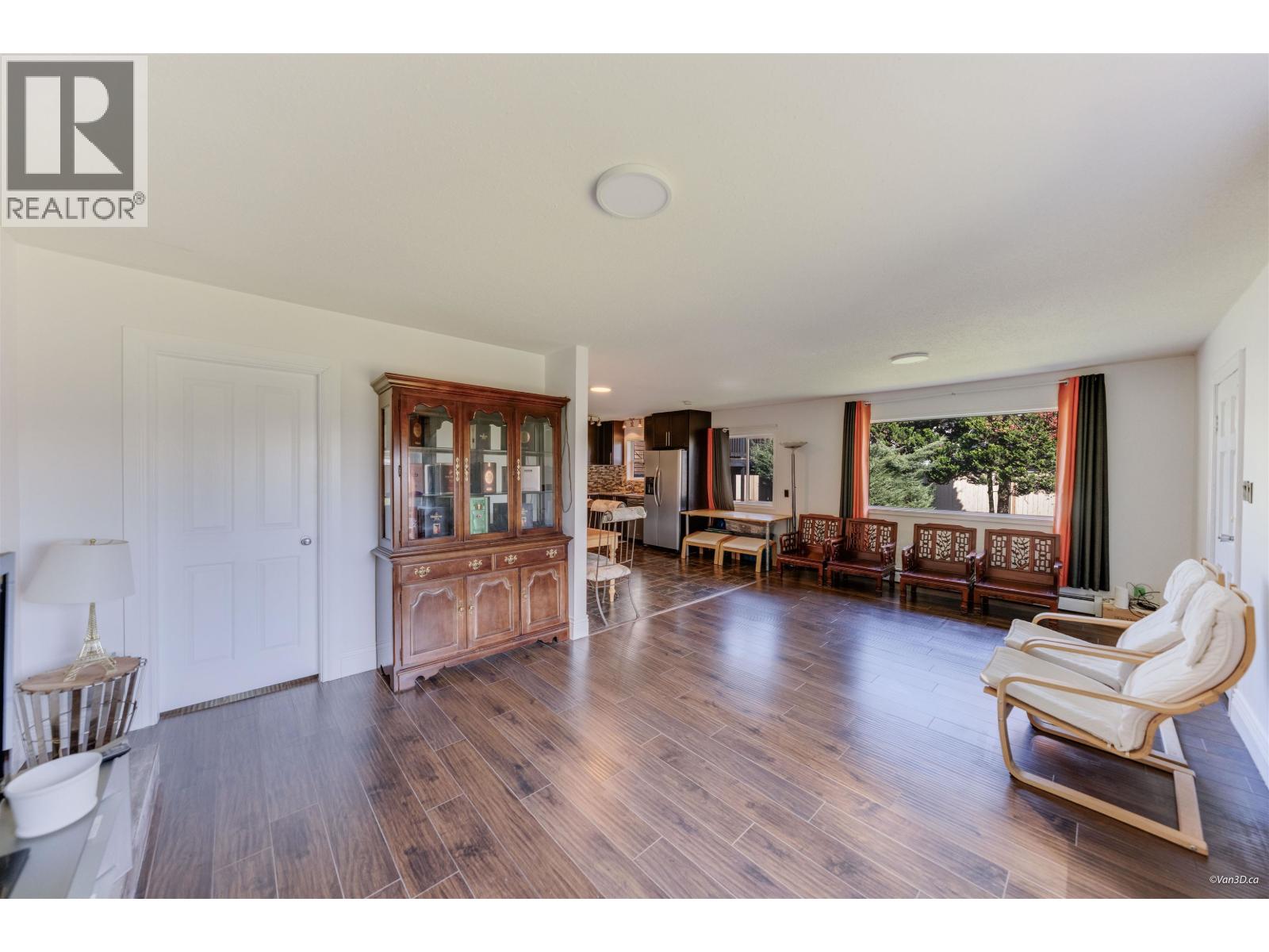 24483 Dewdney Trunk Road Property Photo 19