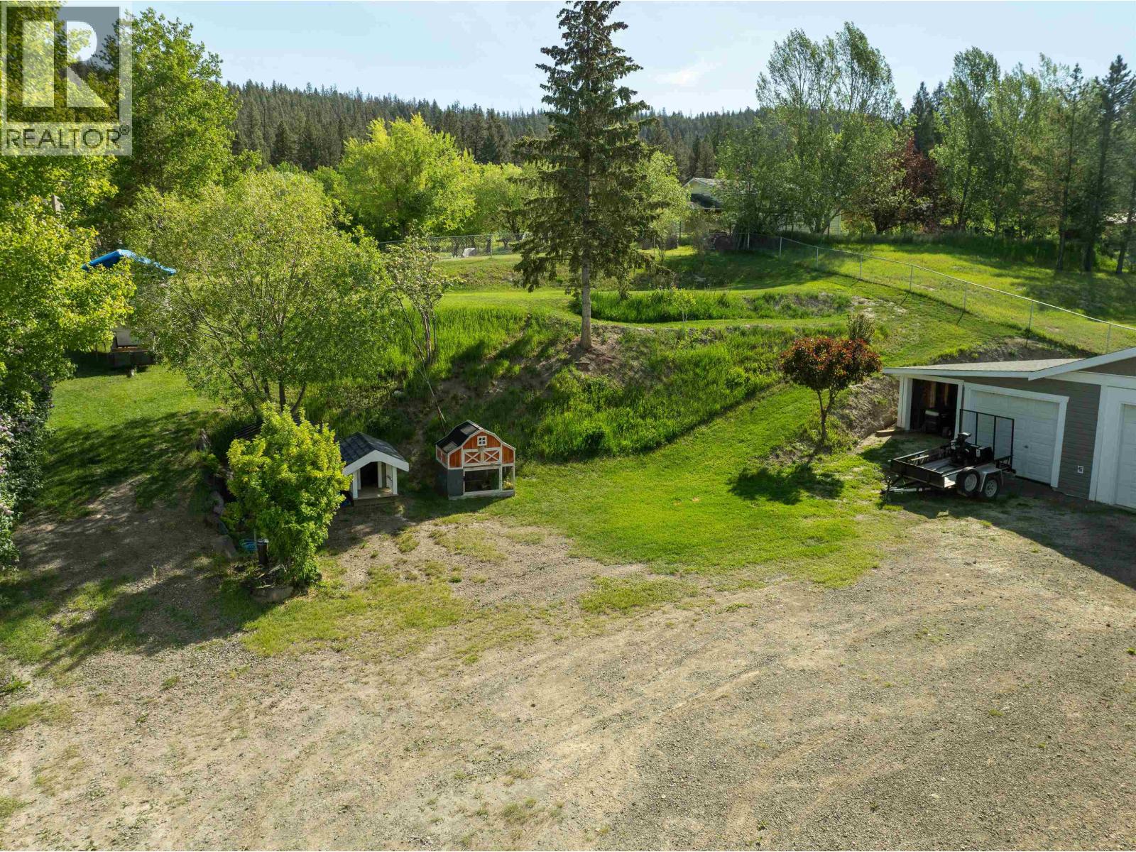 5665 Horse Lake Road Property Photo 5