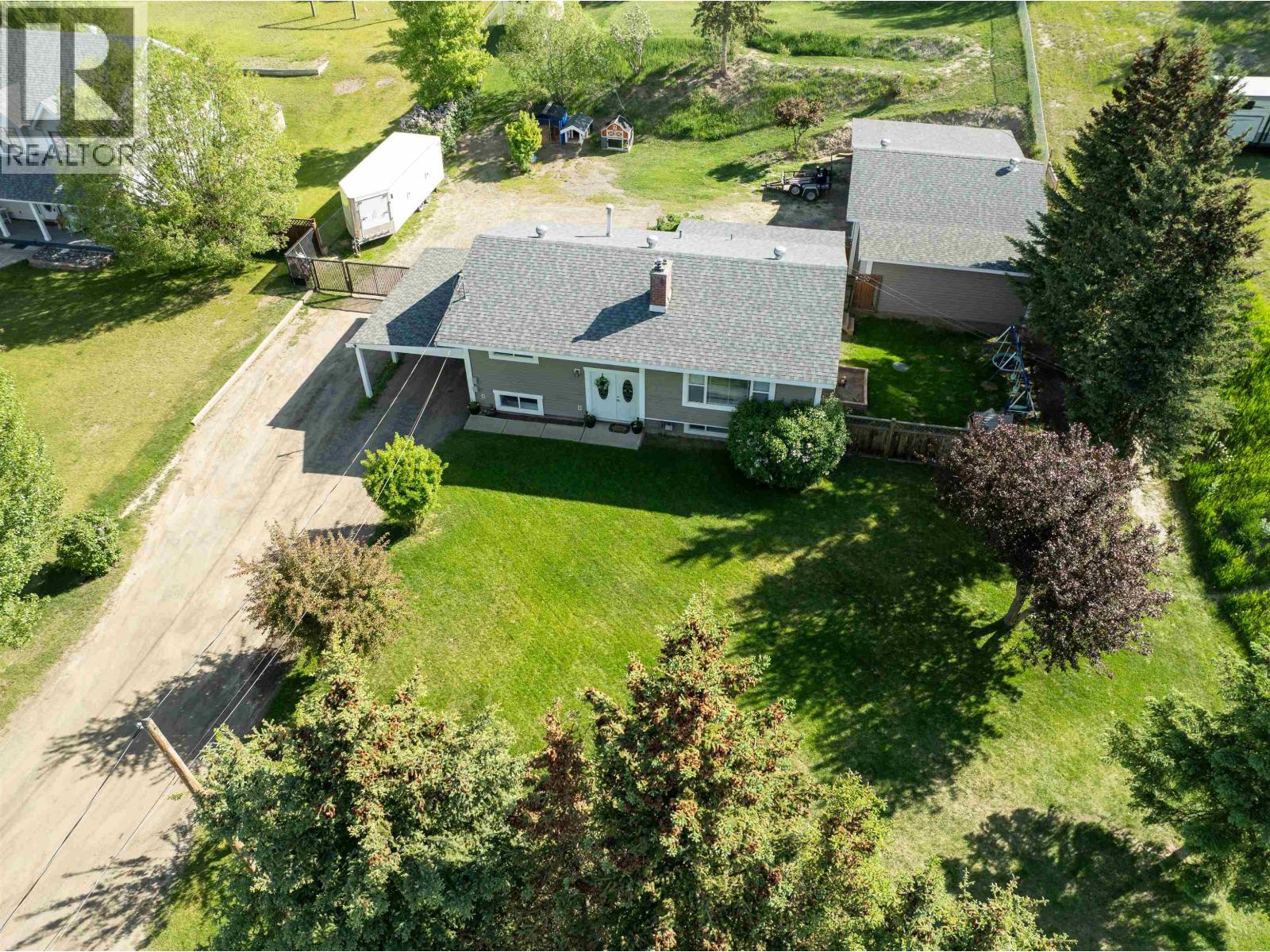 5665 Horse Lake Road Property Photo 15