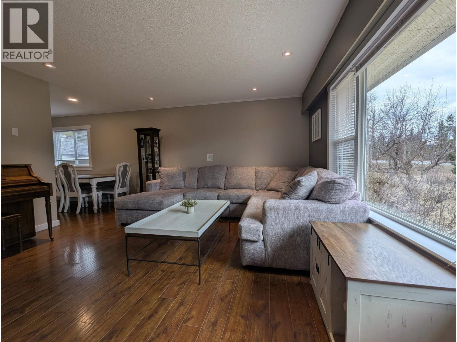 5665 Horse Lake Road Property Photo 26