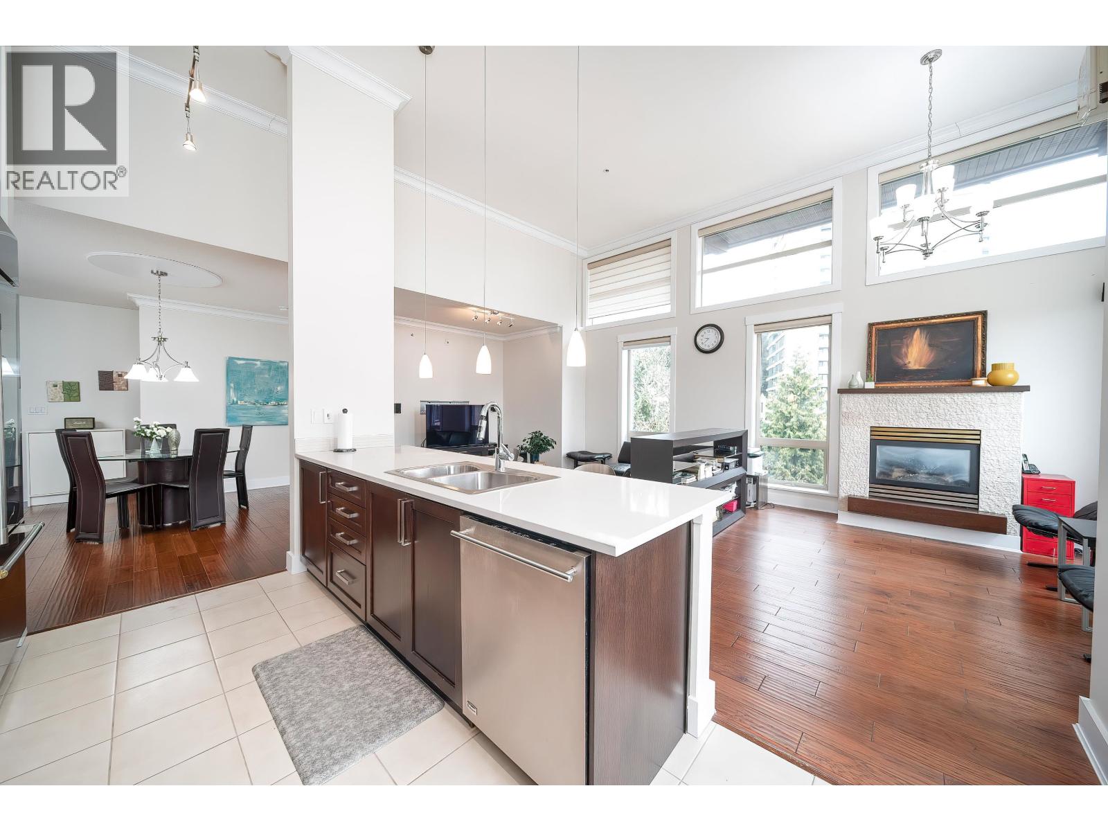406 5779 Birney Avenue Property Photo 8