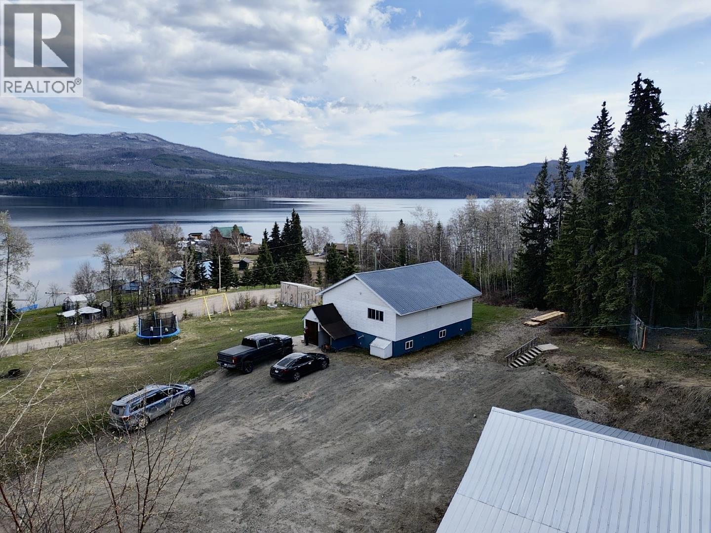 1408 Francois Lake Road Property Photo 22