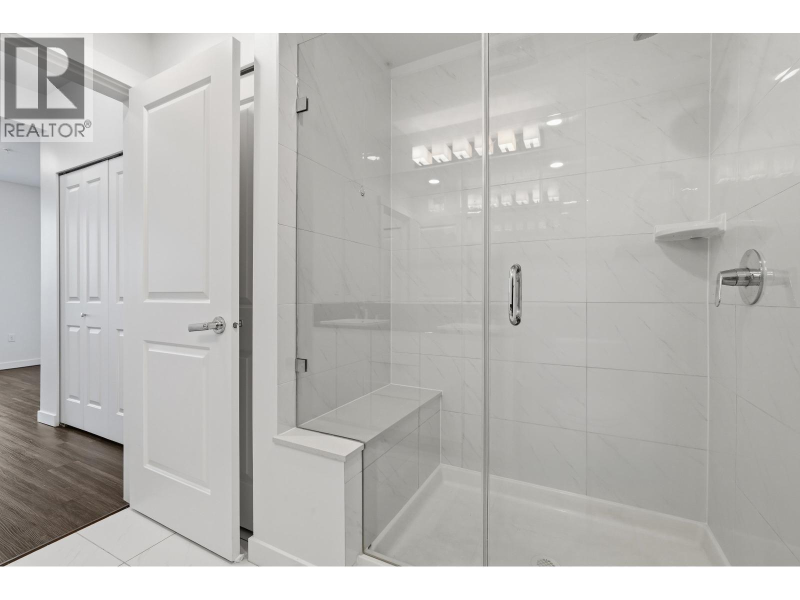302 607 Cottonwood Avenue Property Photo 14