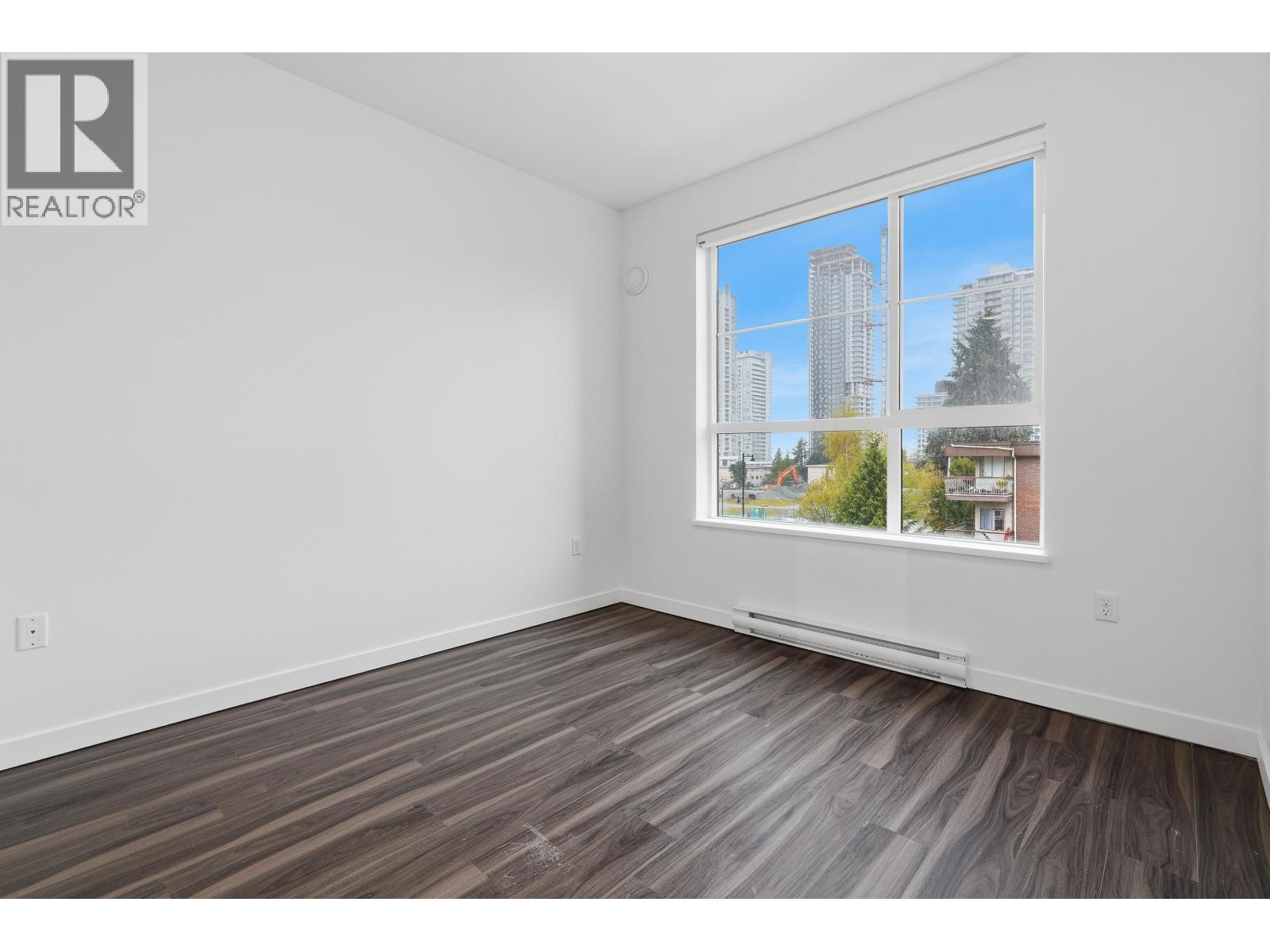 302 607 Cottonwood Avenue Property Photo 15