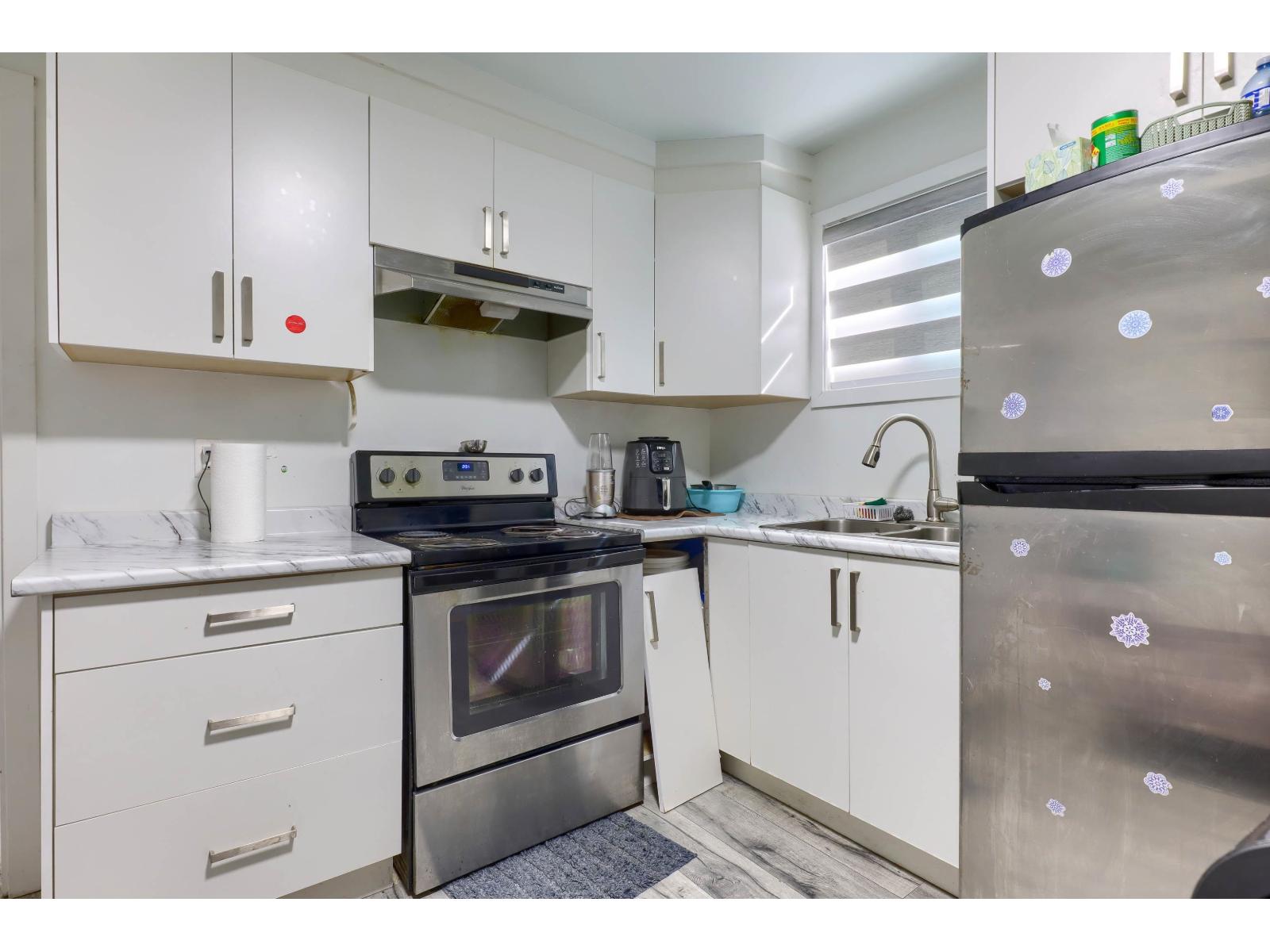 6445 King George Boulevard Property Photo 18