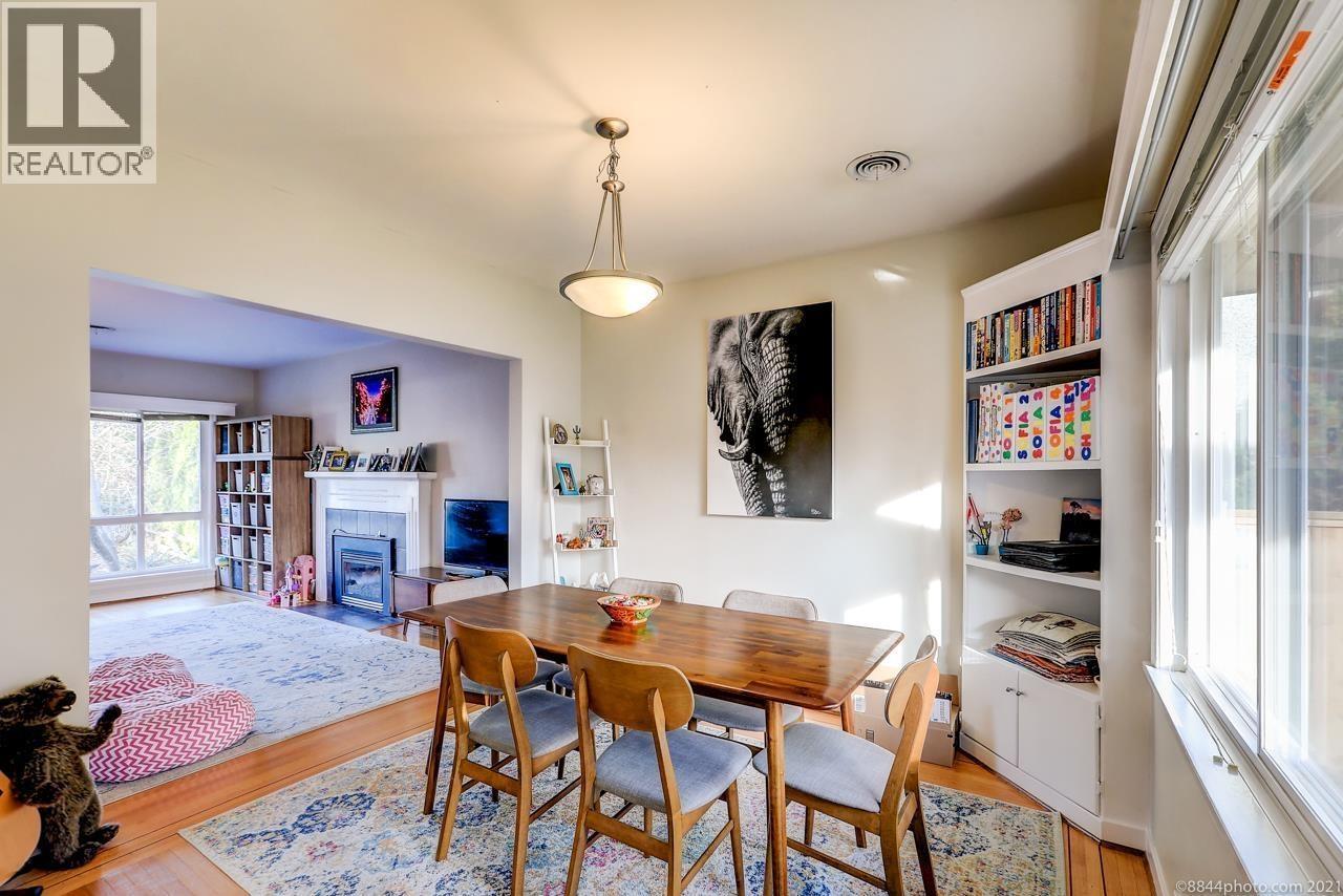 2016 W 48th Avenue Property Photo 6