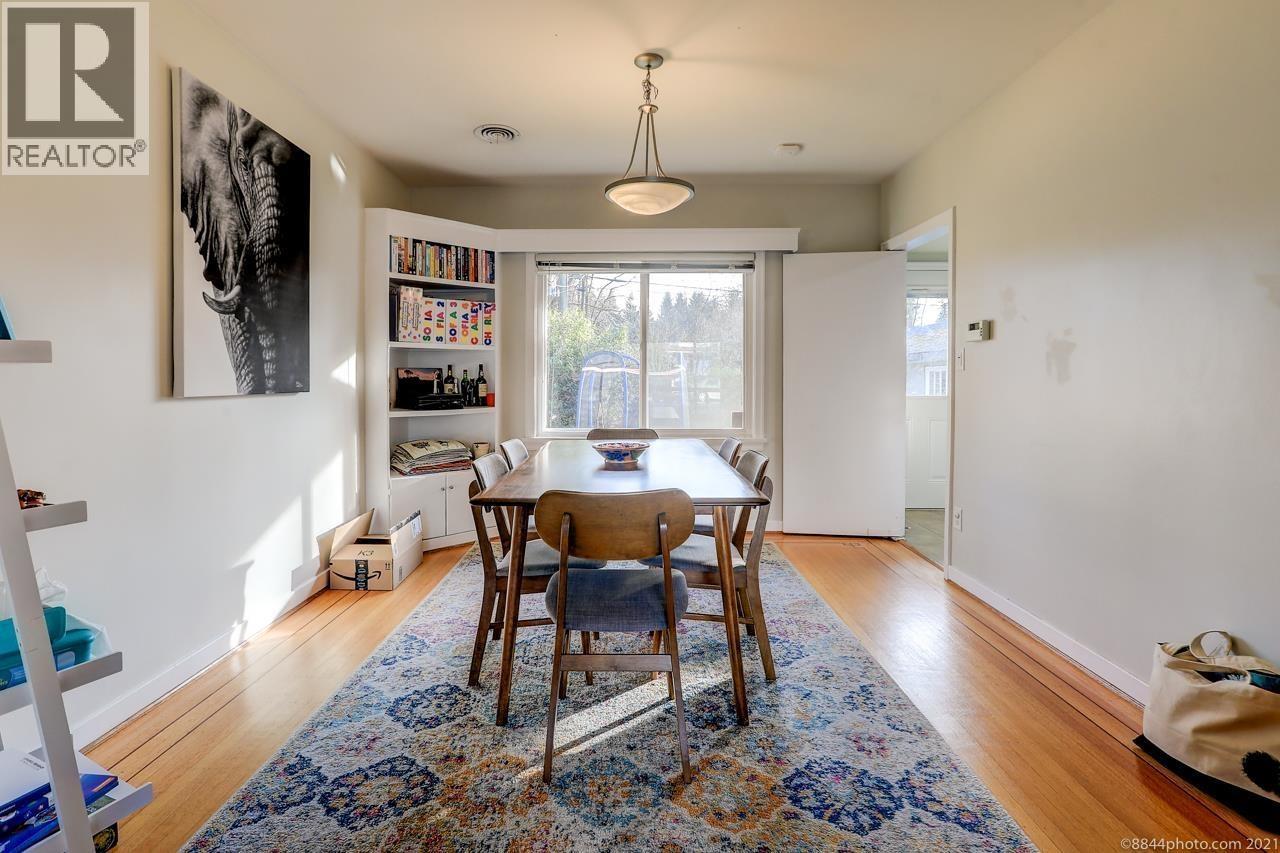 2016 W 48th Avenue Property Photo 9