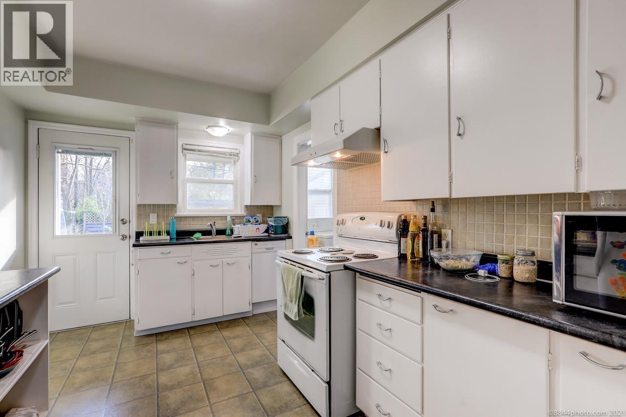 2016 W 48th Avenue Property Photo 19