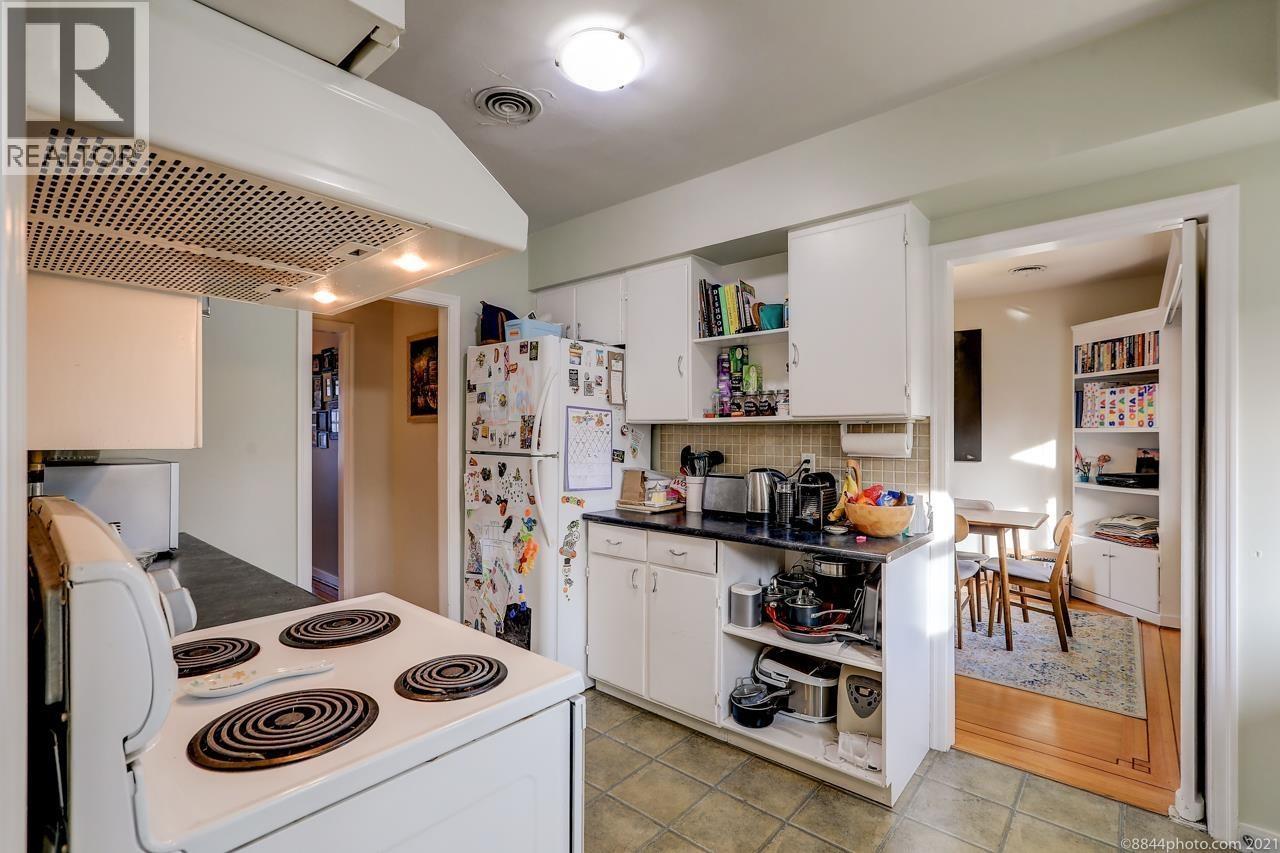 2016 W 48th Avenue Property Photo 22