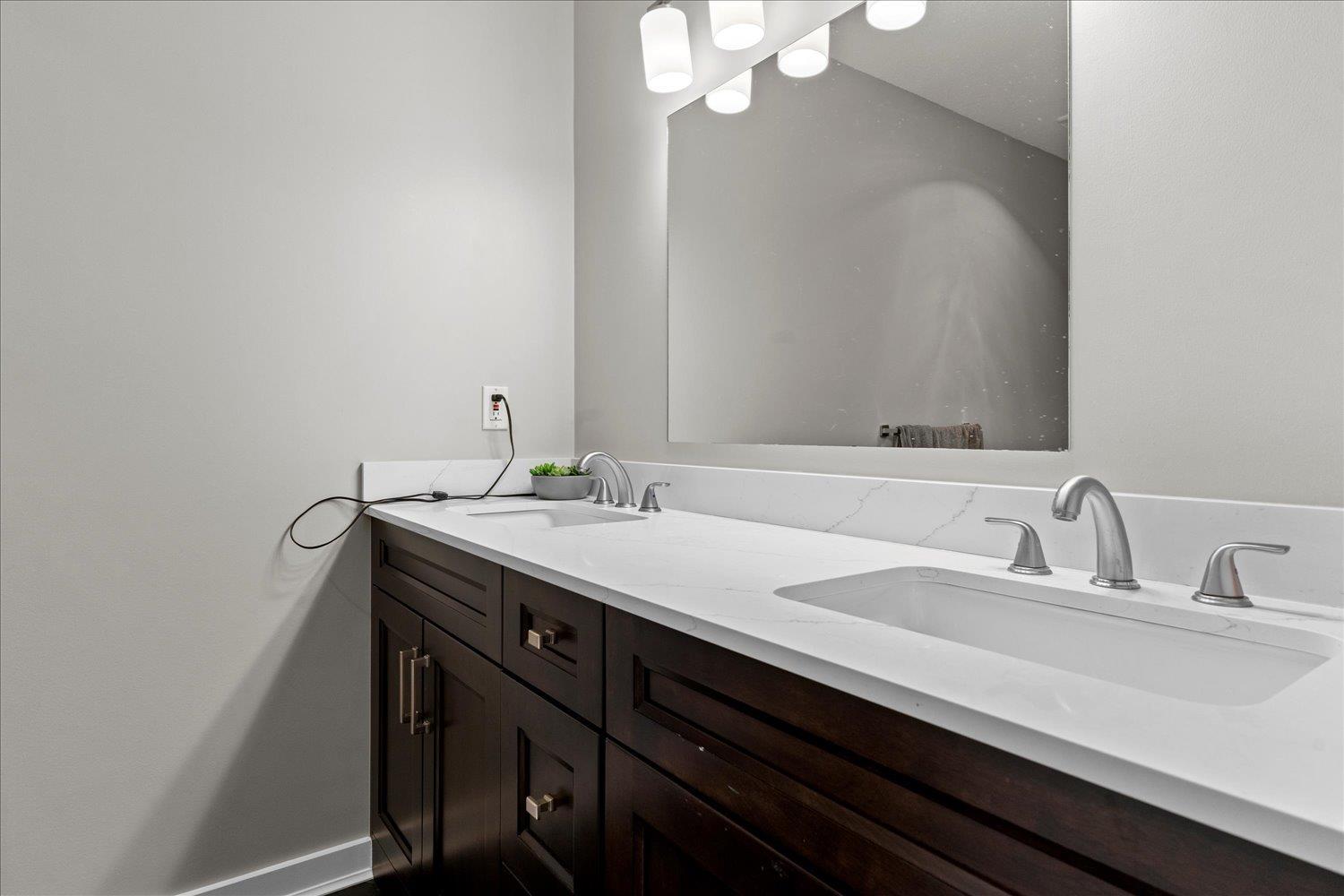6279 Silverthorne Road Property Photo 17