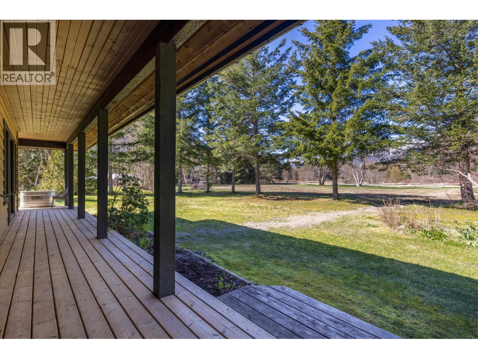 780 Green Road Property Photo 18
