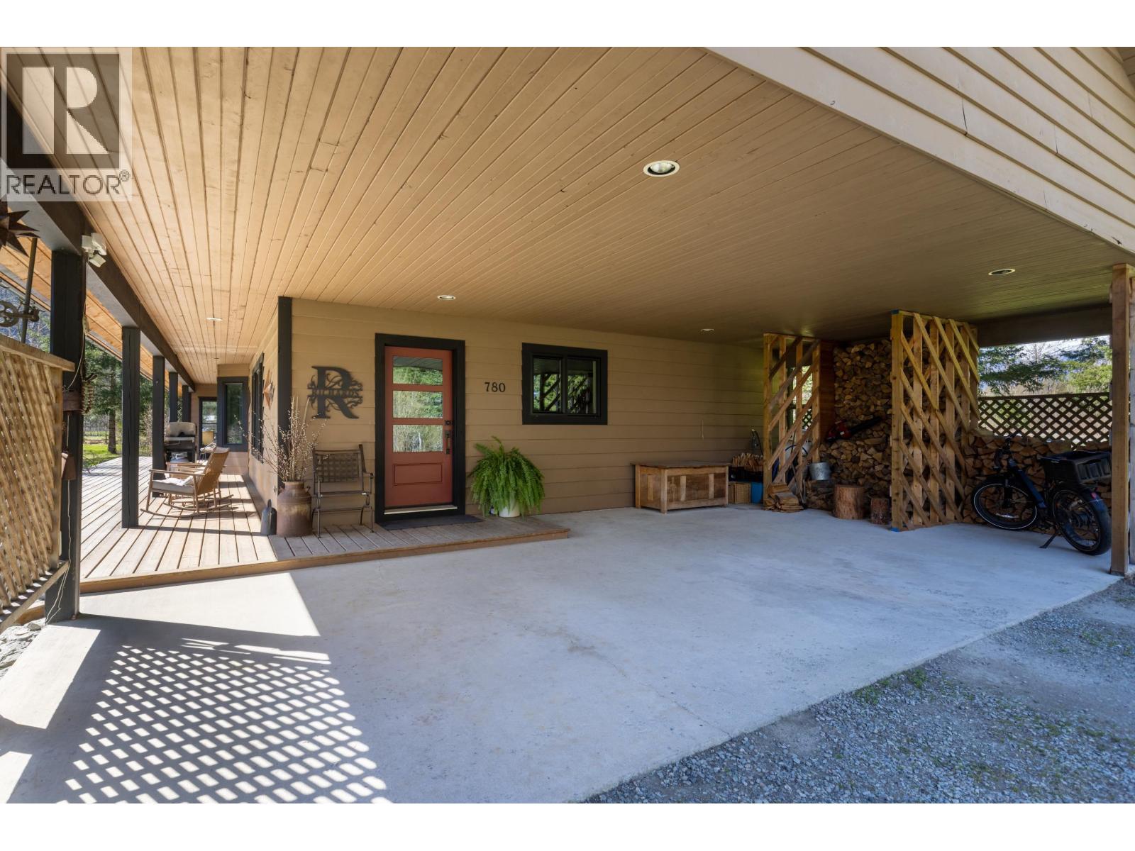 780 Green Road Property Photo 31