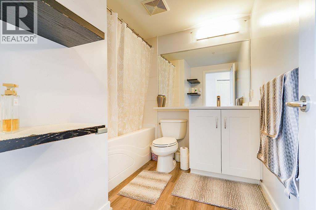 304 2225 Holdom Avenue Property Photo 23