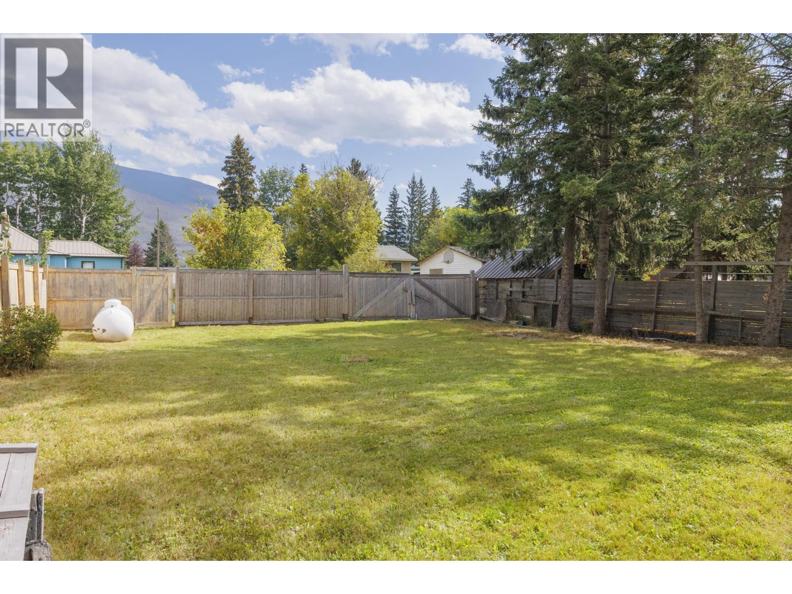 1128 3rd Avenue Property Photo 30