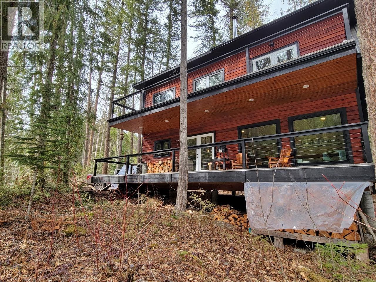 4820 Quesnel Forks Road Property Photo 13