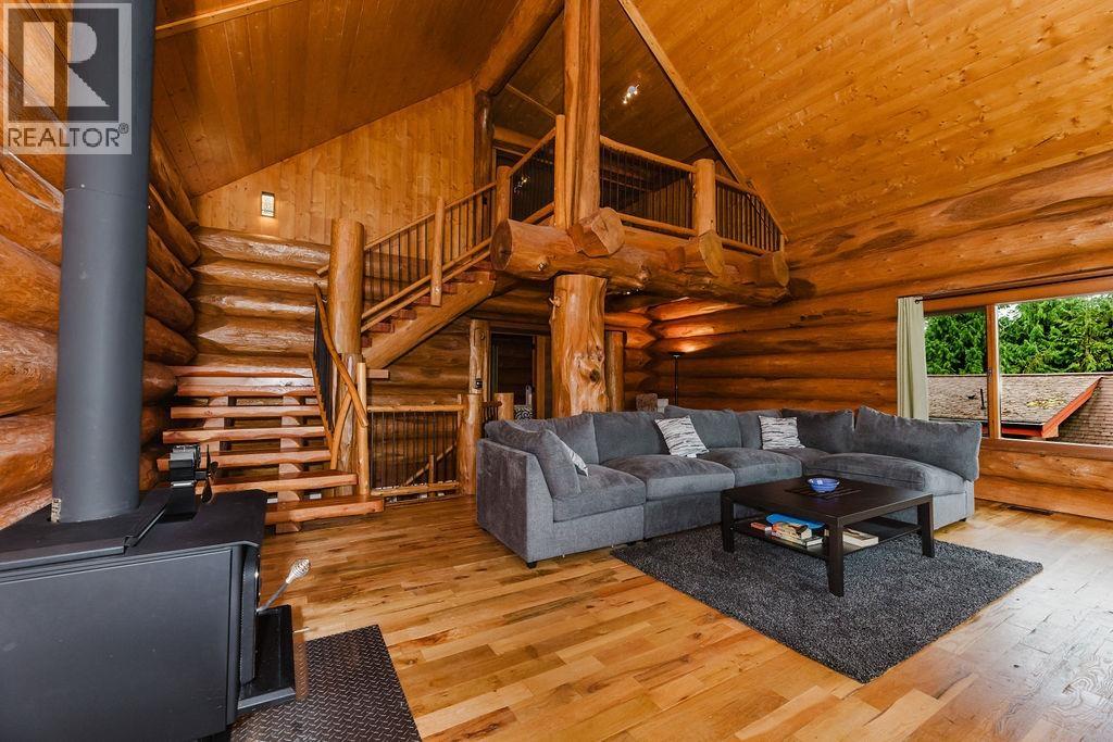 5895 Skookumchuk Road Property Photo 14