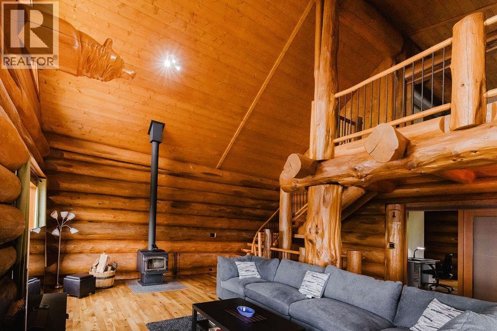 5895 Skookumchuk Road Property Photo 15