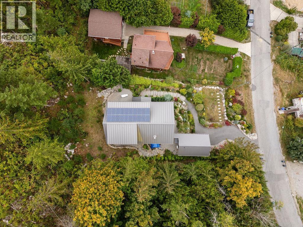 5895 Skookumchuk Road Property Photo 33