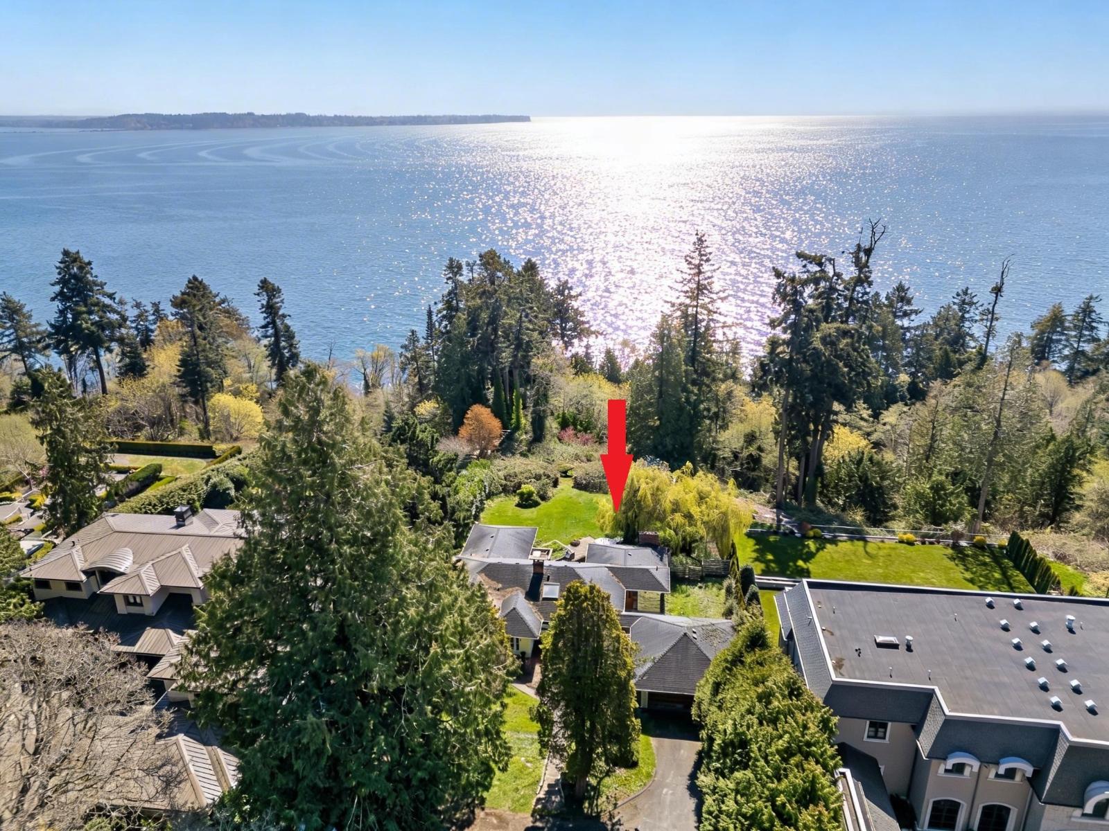 13706 Marine Drive Property Photo 3