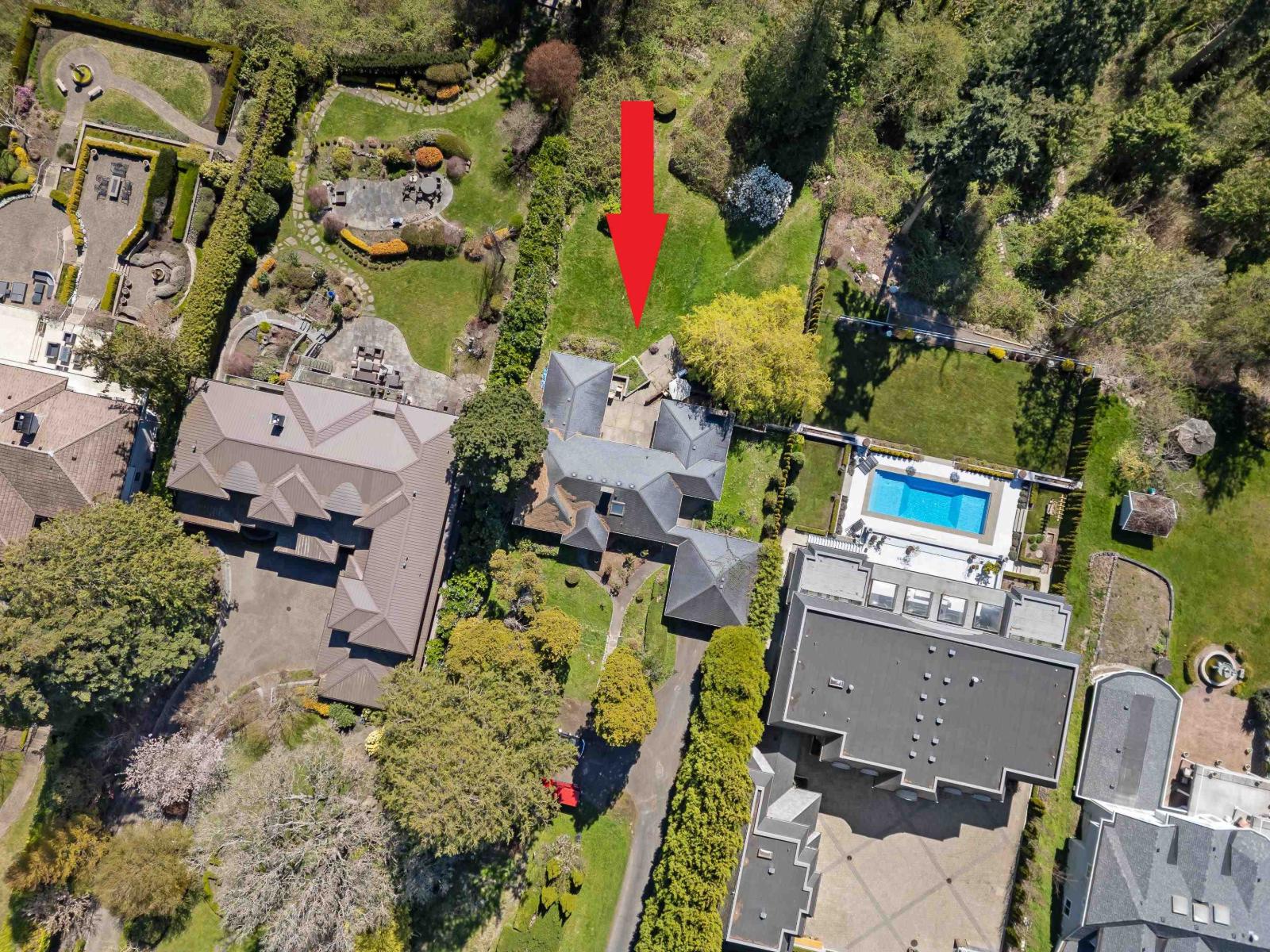 13706 Marine Drive Property Photo 5