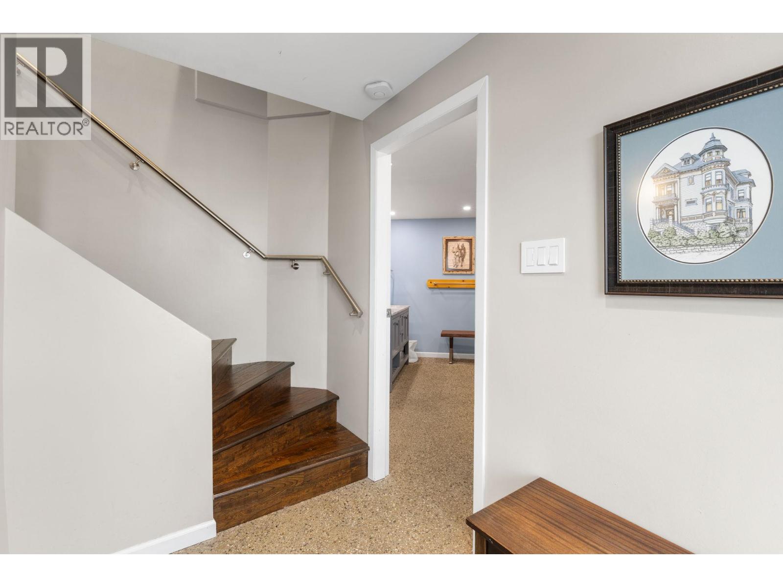 13 3459 W River Road Property Photo 8