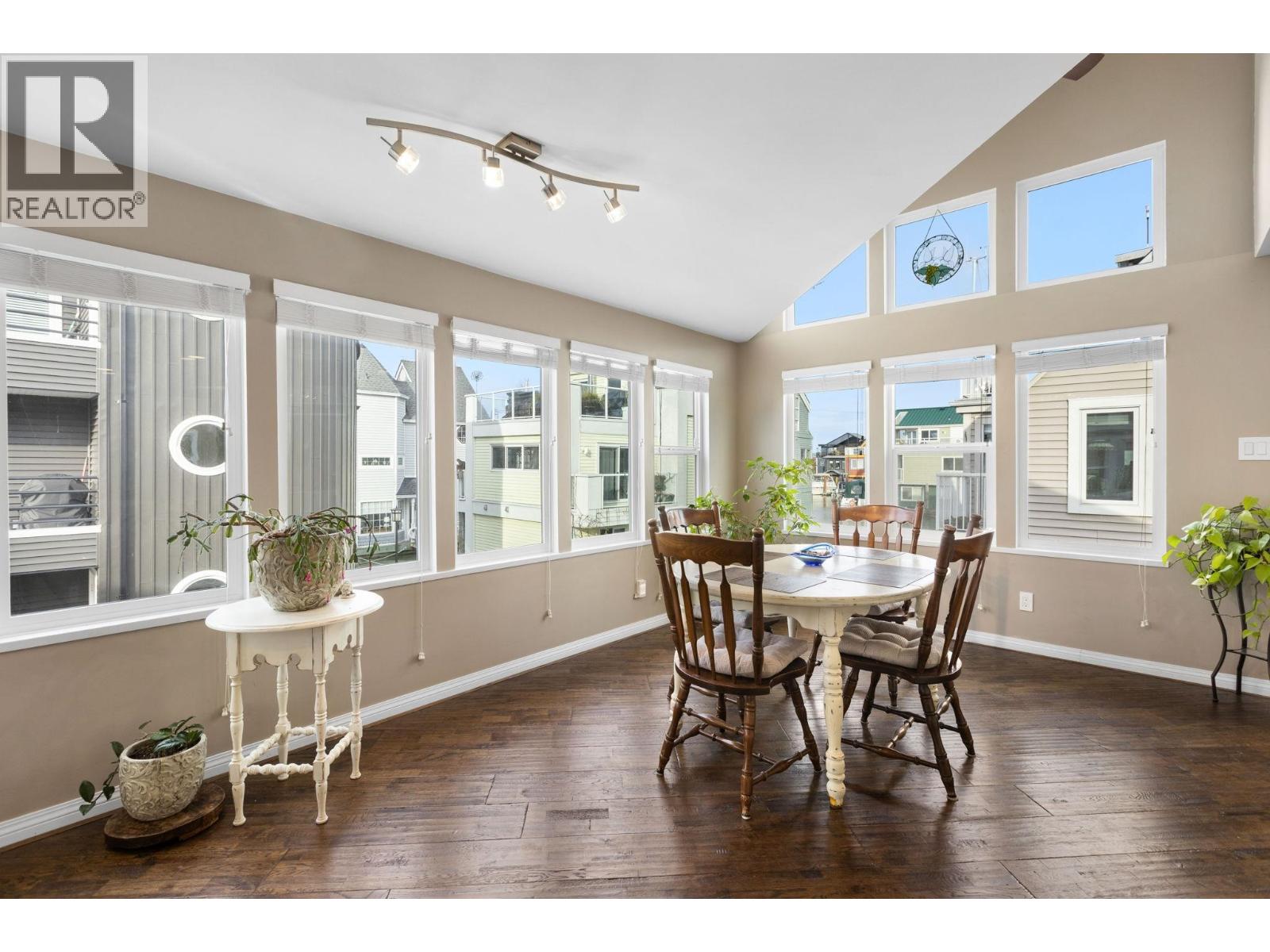 13 3459 W River Road Property Photo 22