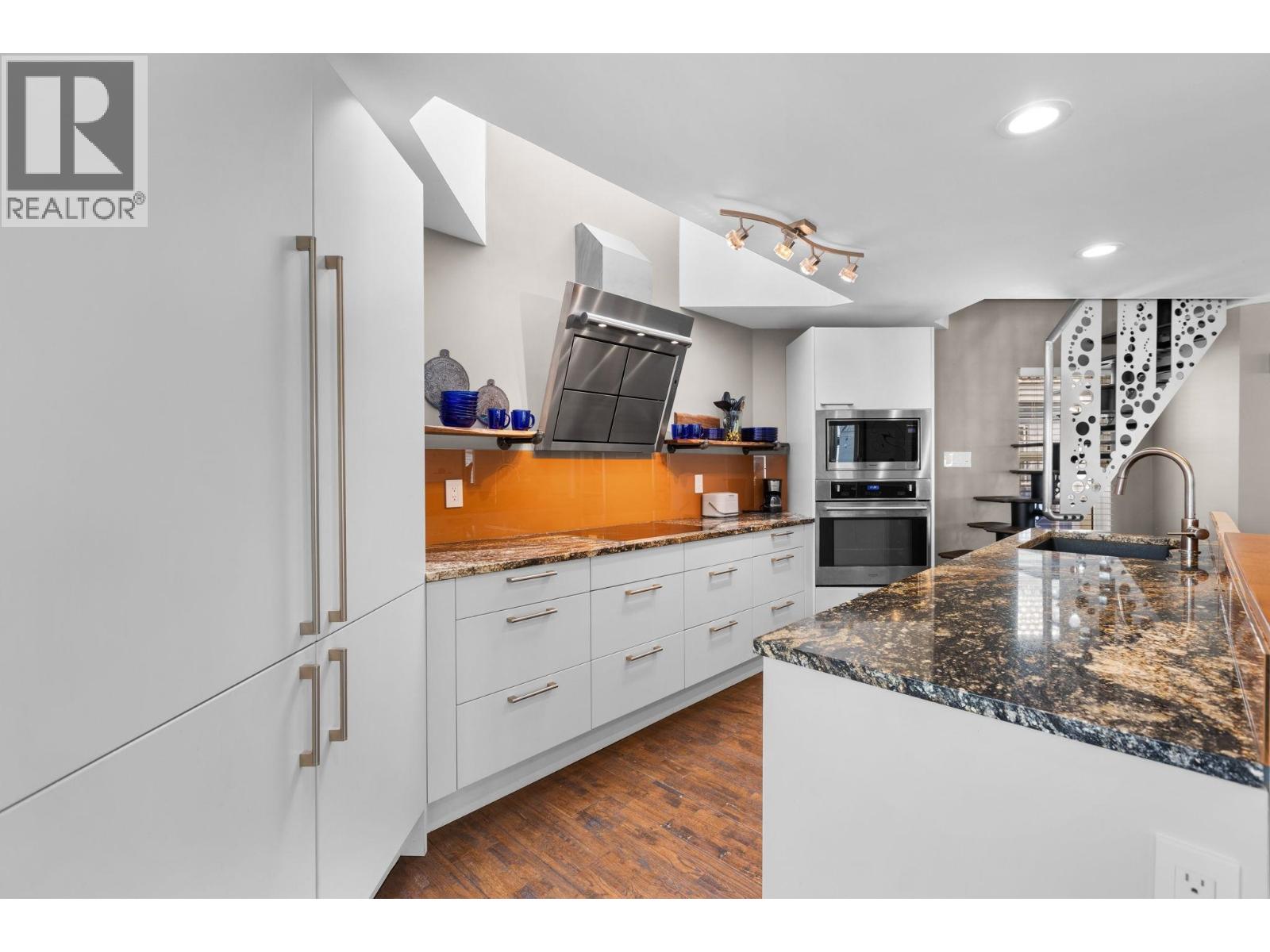 13 3459 W River Road Property Photo 26