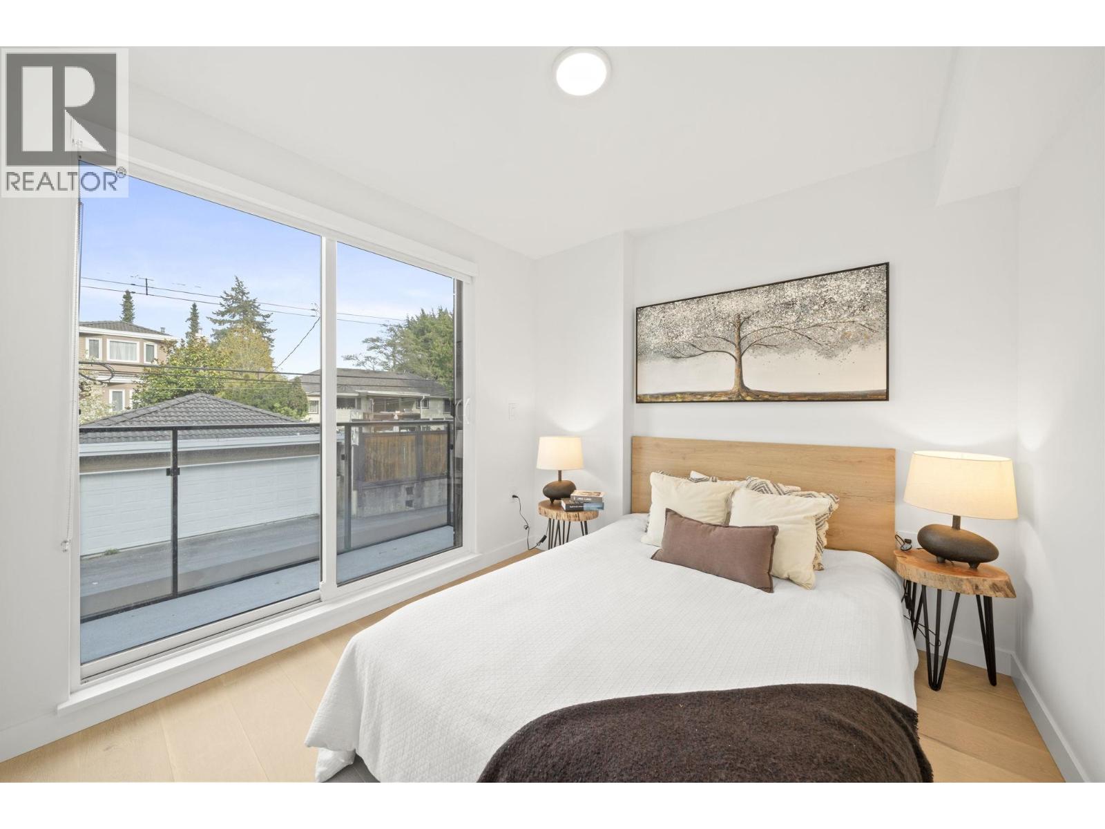 106 5212 Cambie Street Property Photo 13