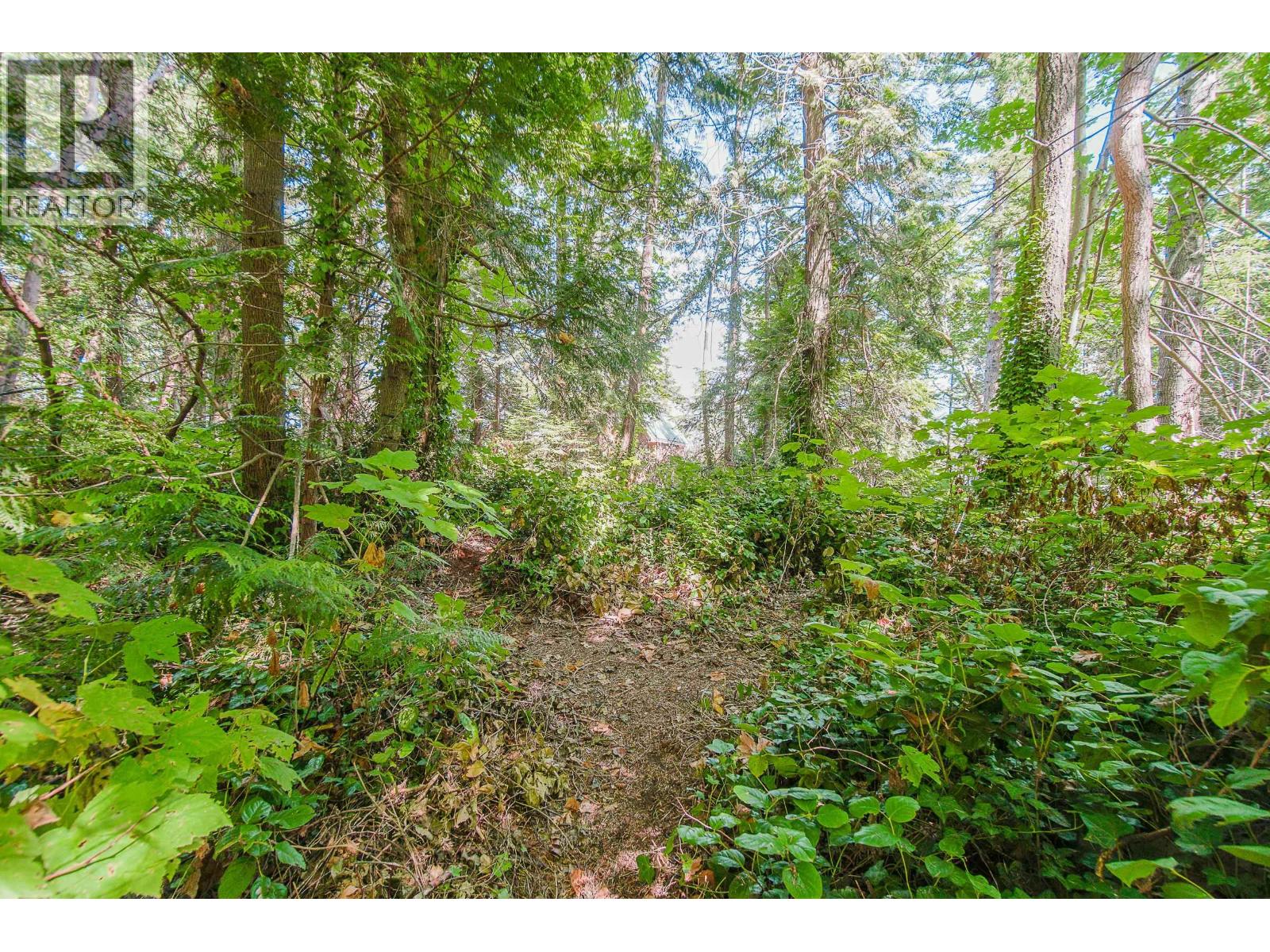 16 Passage Island Property Photo 23