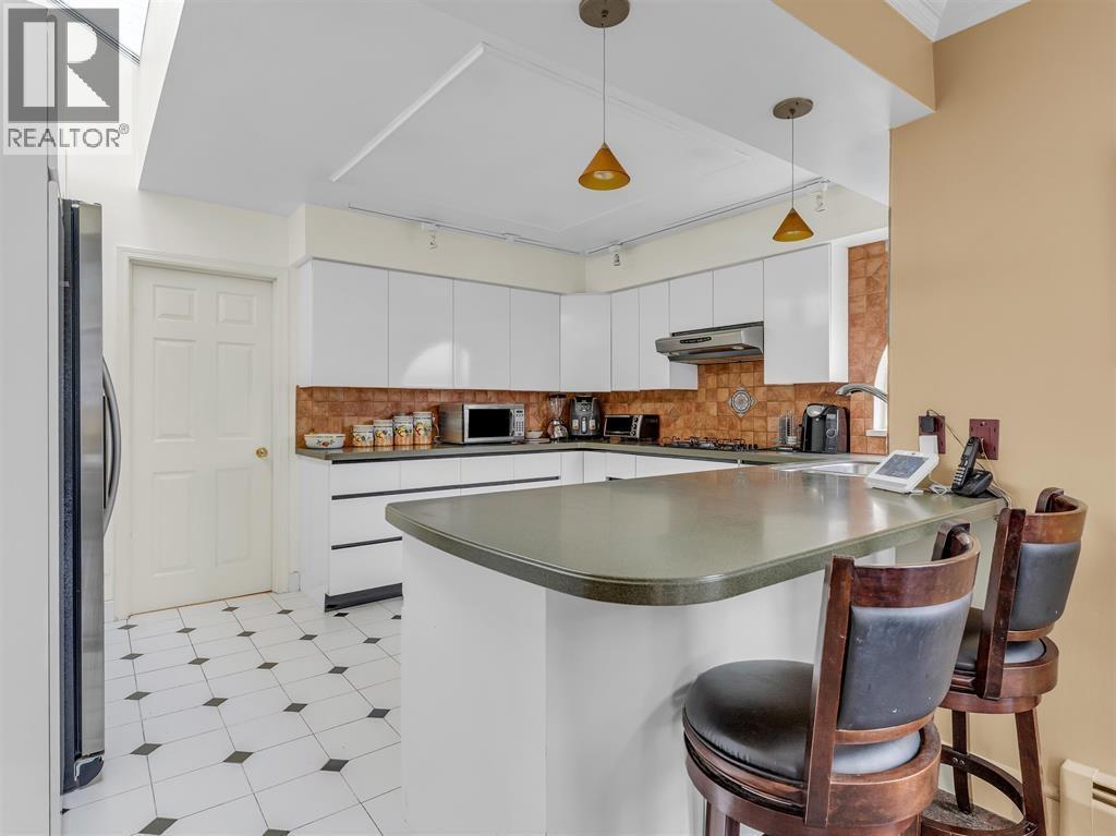 3705 Puget Drive Property Photo 15