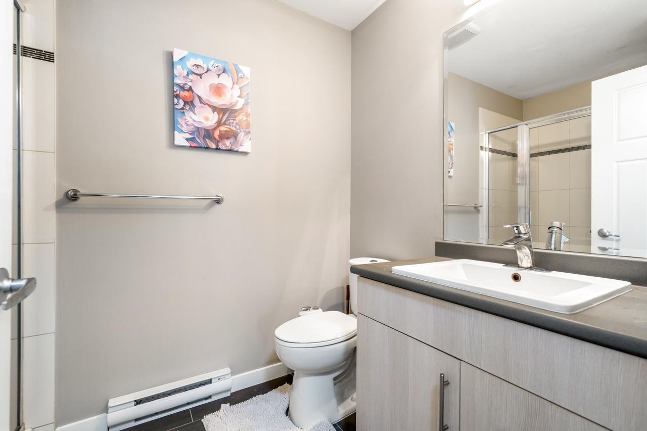 81 6123 138 Street Property Photo 15